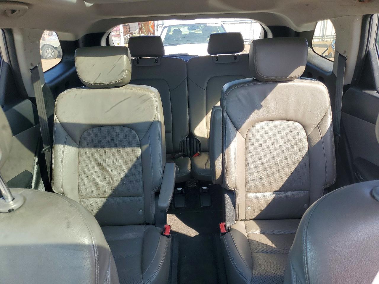 2015 Hyundai Santa Fe Limited Silver vin: KM8SR4HF0FU110364