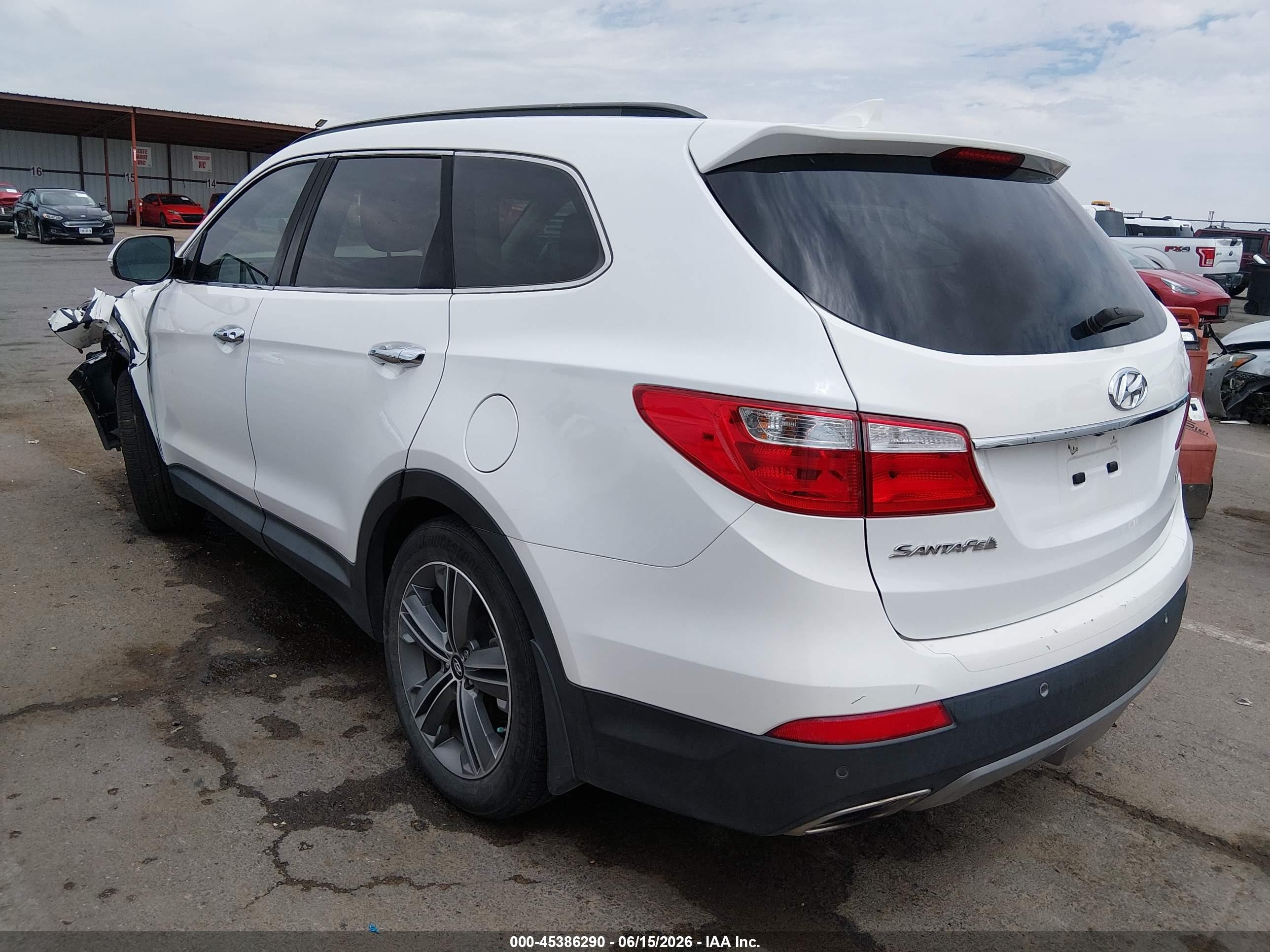 2015 Hyundai Santa Fe Gls White vin: KM8SR4HF0FU119145