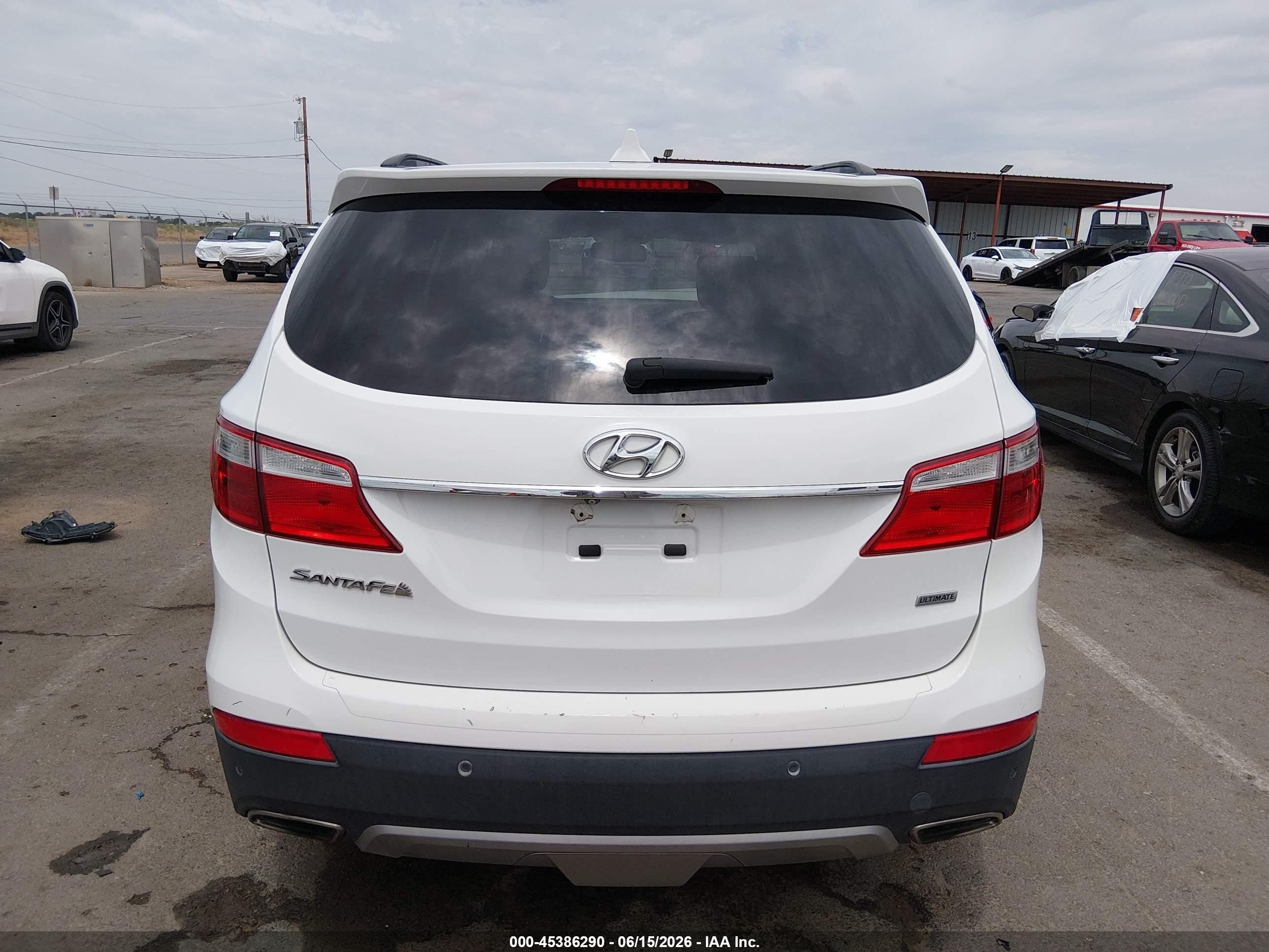 2015 Hyundai Santa Fe Gls White vin: KM8SR4HF0FU119145