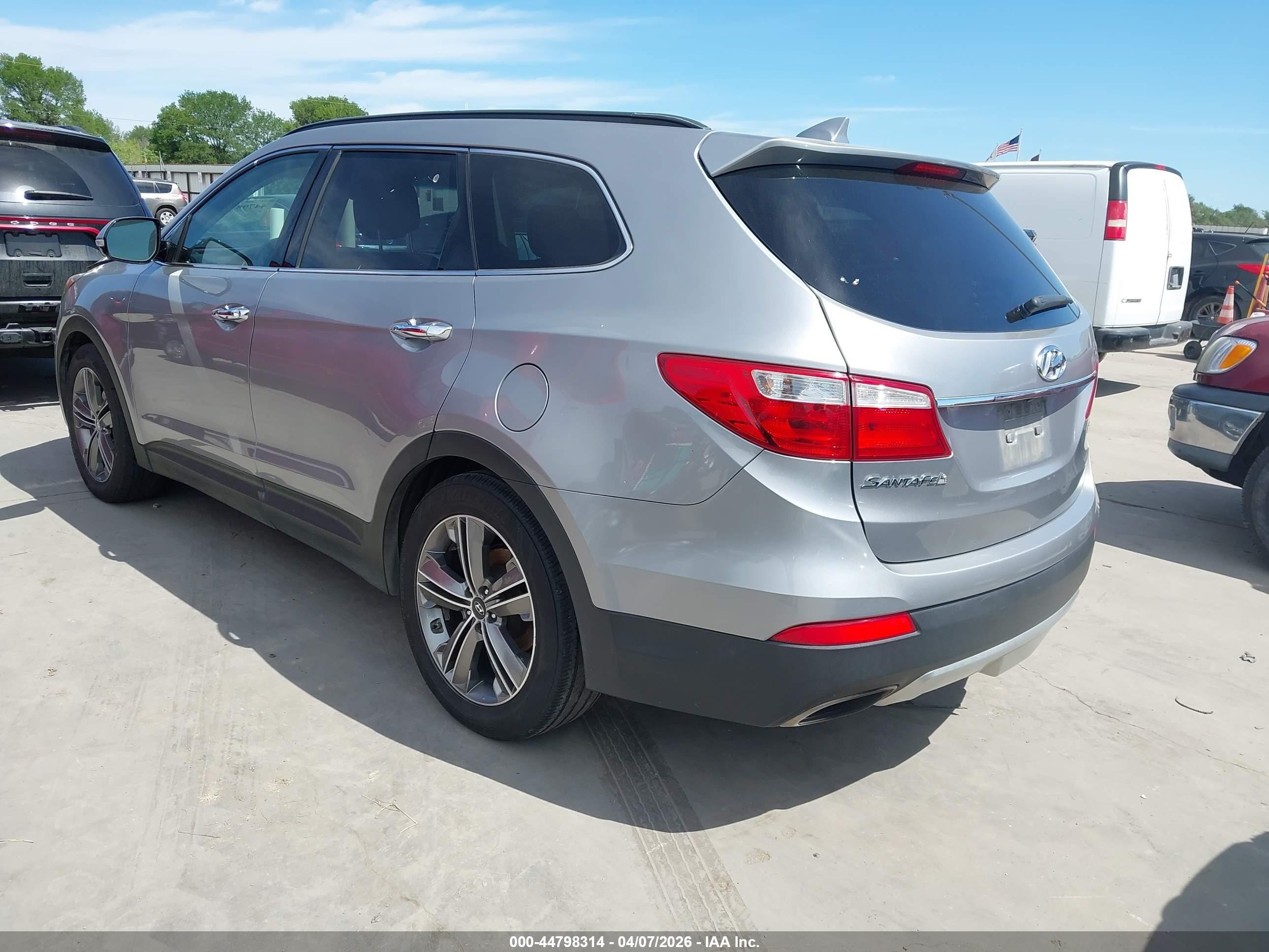 2013 Hyundai Santa Fe Limited Silver vin: KM8SR4HF1DU024719