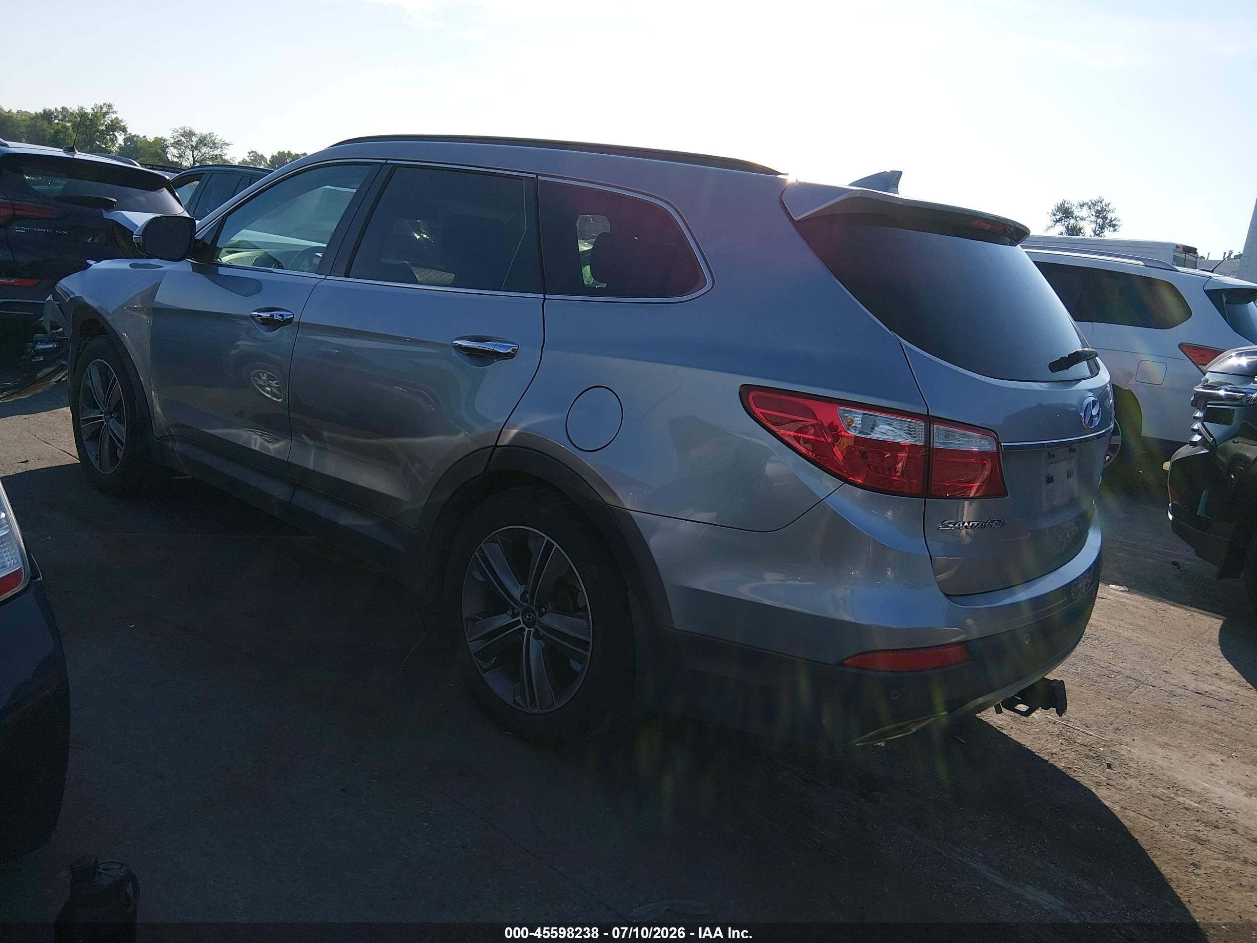 2015 Hyundai Santa Fe Limited Серебряный vin: KM8SR4HF2FU114948