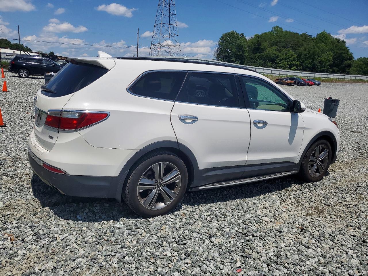 2015 Hyundai Santa Fe Gls White vin: KM8SR4HF2FU117817