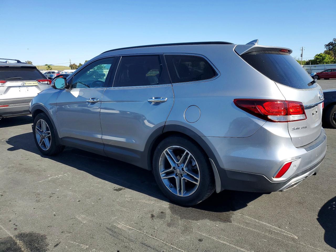 2018 Hyundai Santa Fe Se Ultimate Серебряный vin: KM8SR4HF2JU271839