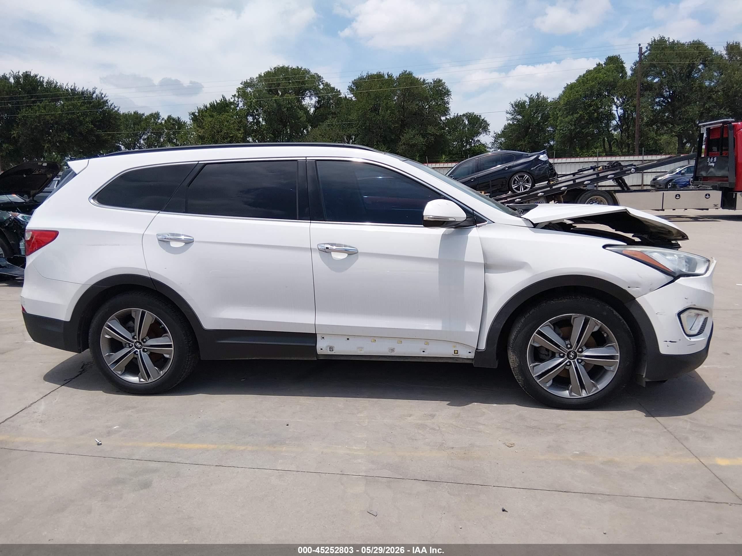 2014 Hyundai Santa Fe Gls White vin: KM8SR4HF3EU037294