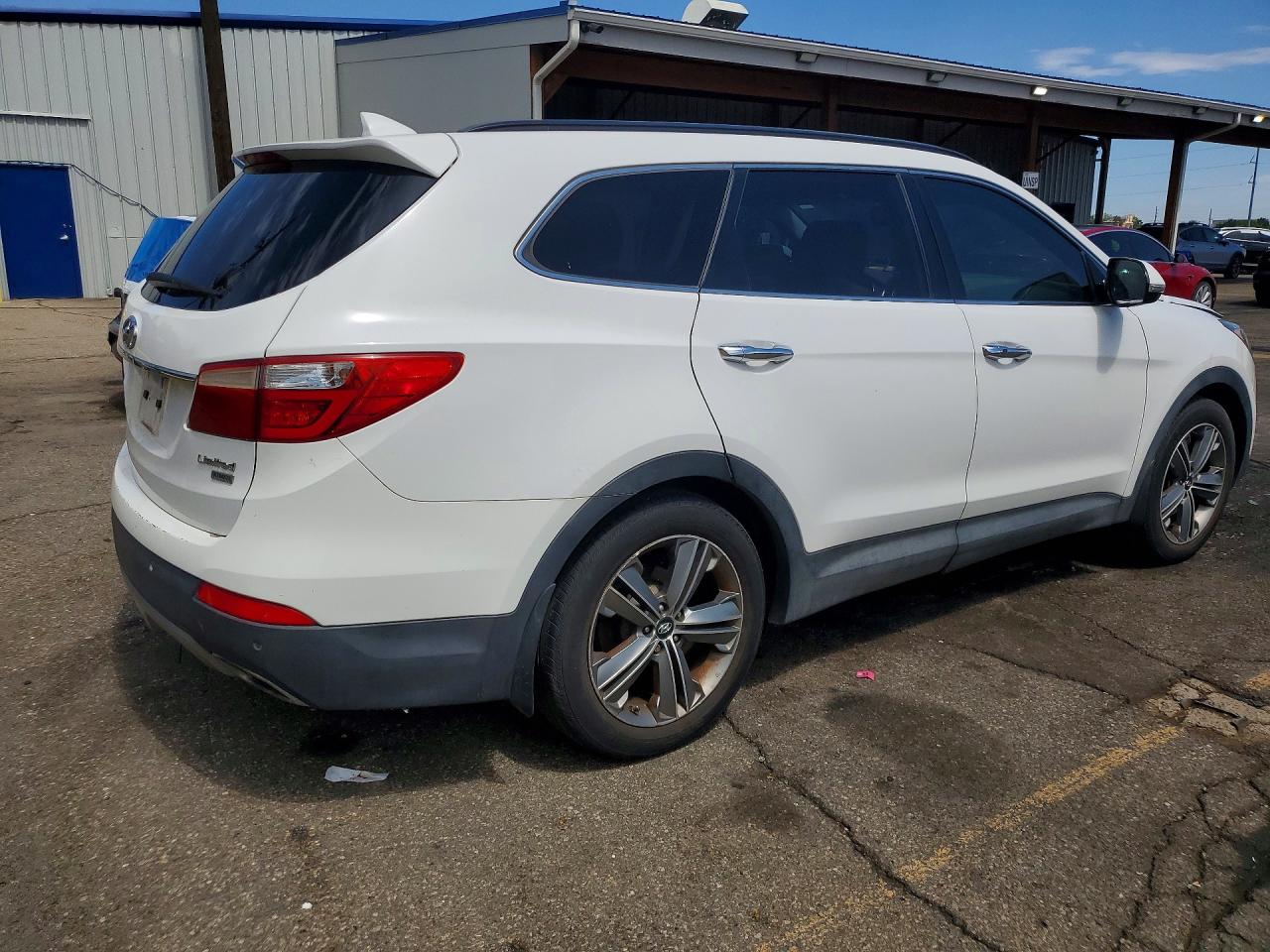 2015 Hyundai Santa Fe Limited White vin: KM8SR4HF3FU095861