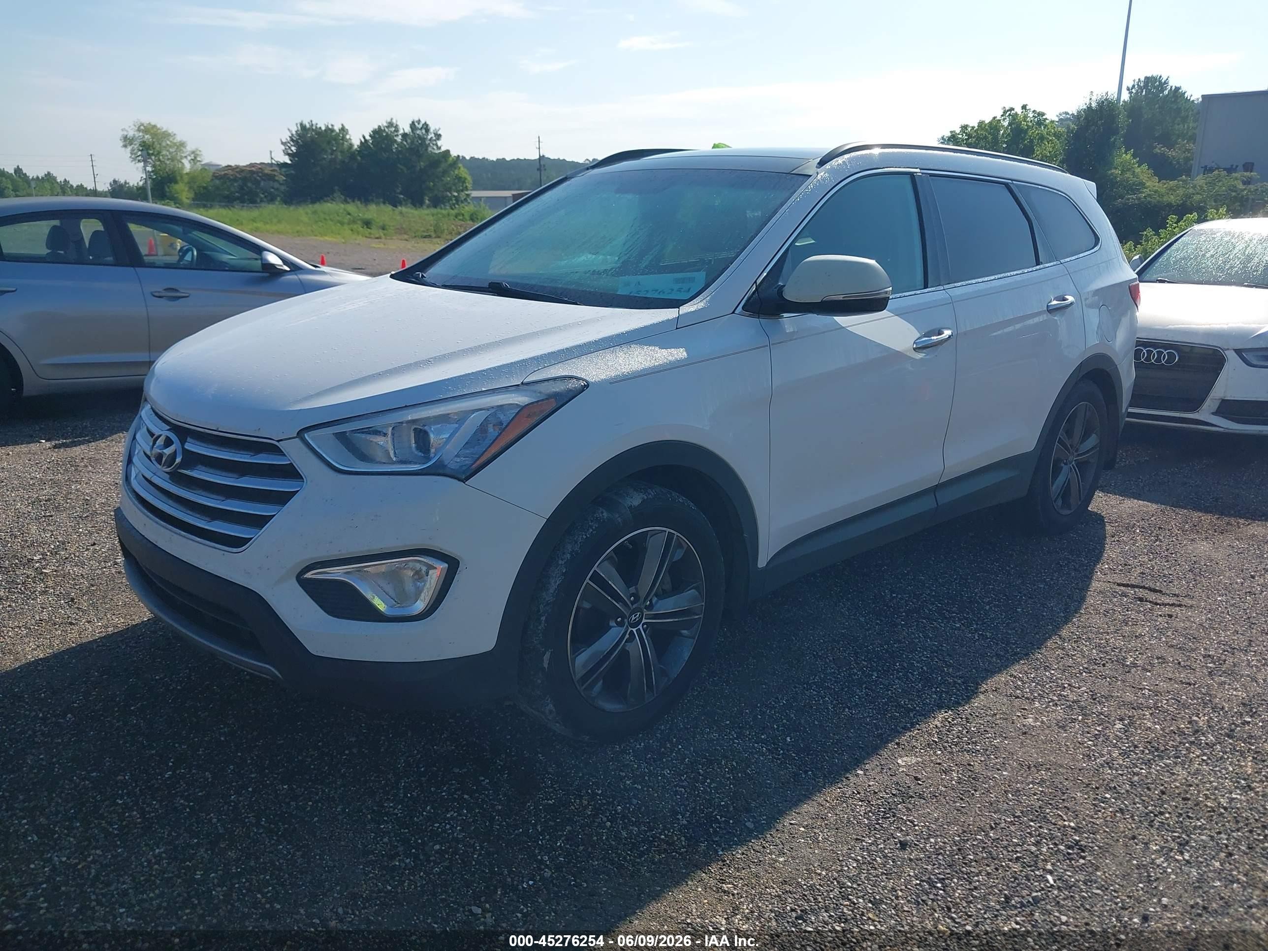 2015 Hyundai Santa Fe Limited White vin: KM8SR4HF3FU128454