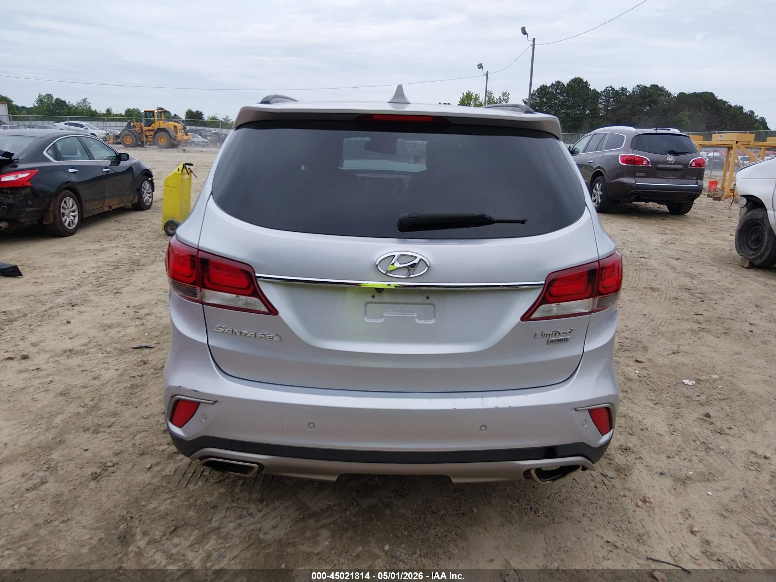 2017 Hyundai Santa Fe Limited Ultimate Silver vin: KM8SR4HF3HU195347