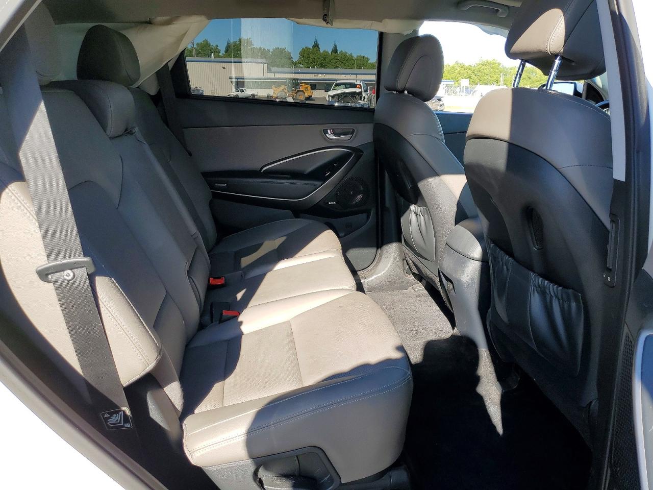 2018 Hyundai Santa Fe Se Ultimate Белый vin: KM8SR4HF3JU290870