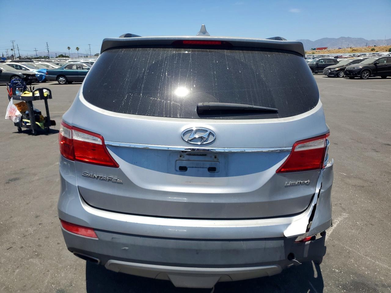 2013 Hyundai Santa Fe Limited Серебряный vin: KM8SR4HF4DU010149