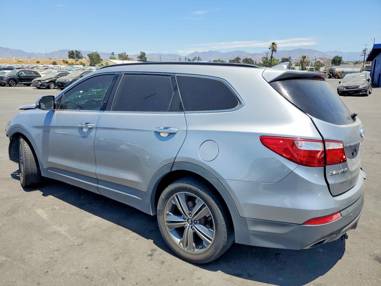 2013 Hyundai Santa Fe Limited Серебряный vin: KM8SR4HF4DU010149