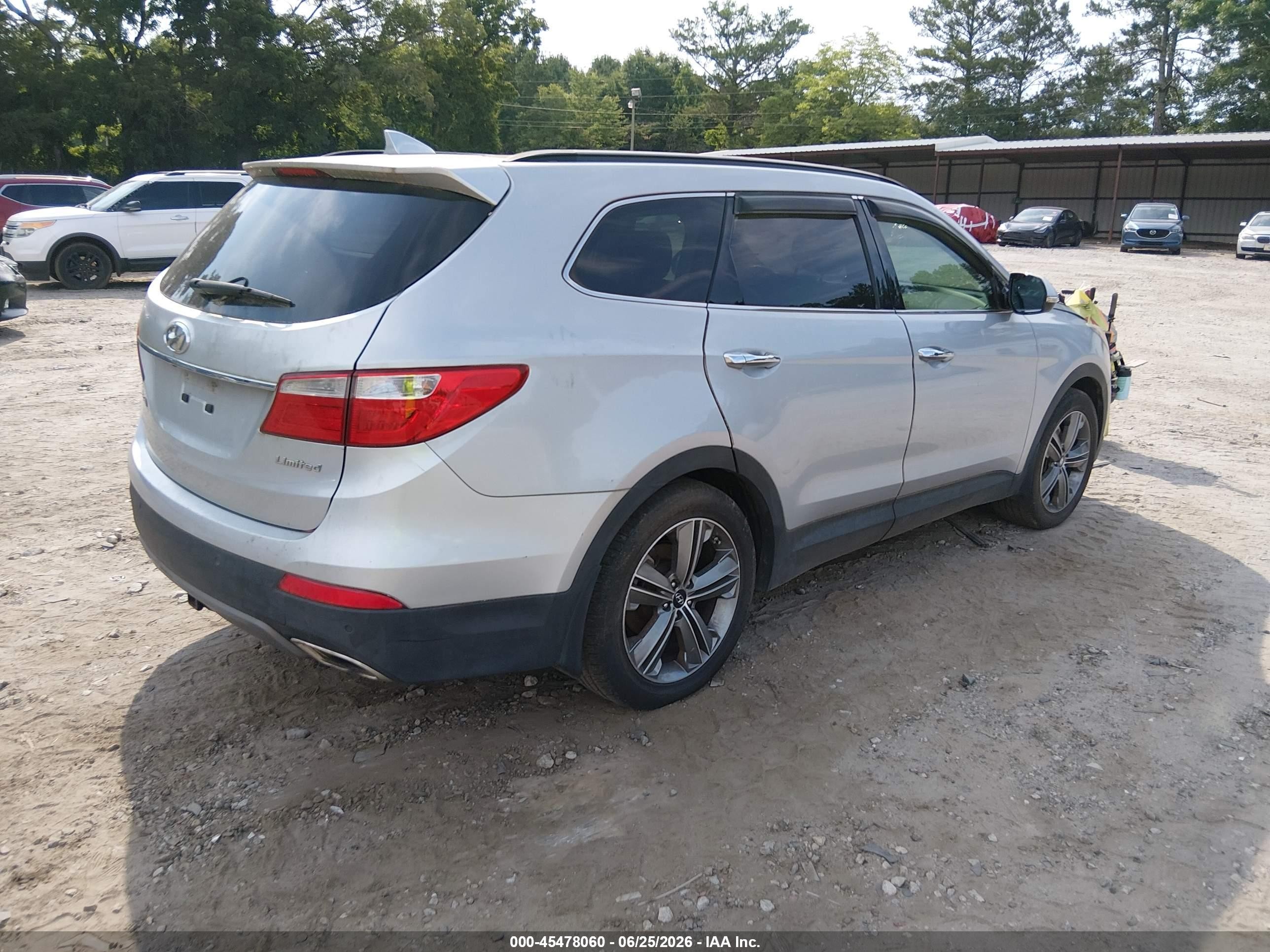2014 Hyundai Santa Fe Limited Silver vin: KM8SR4HF4EU041015