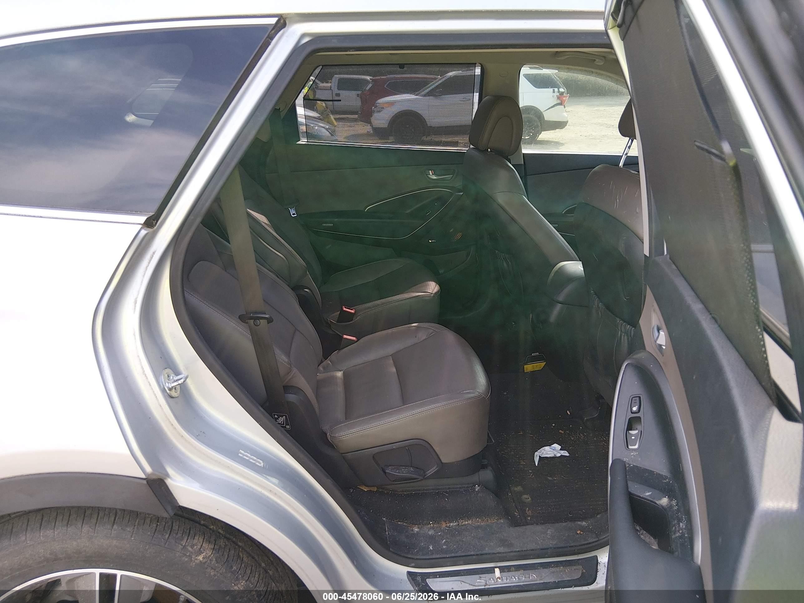 2014 Hyundai Santa Fe Limited Silver vin: KM8SR4HF4EU041015