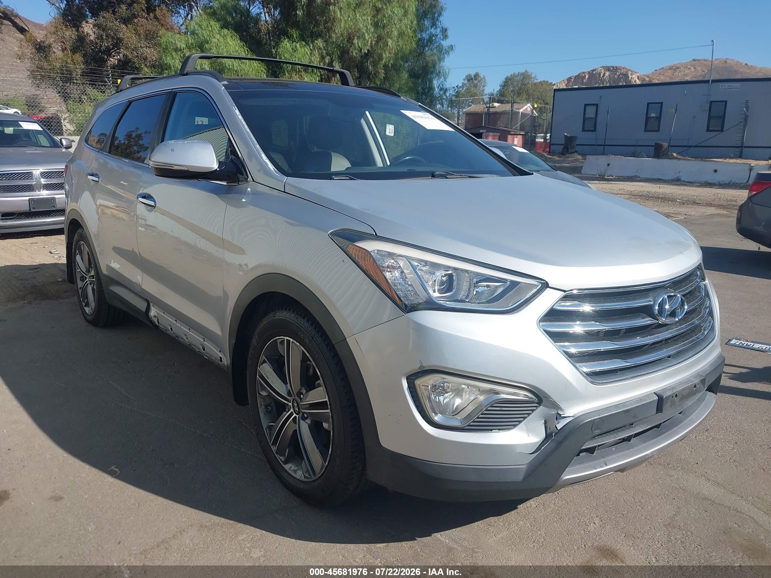2015 Hyundai Santa Fe Limited Серебряный vin: KM8SR4HF4FU124235