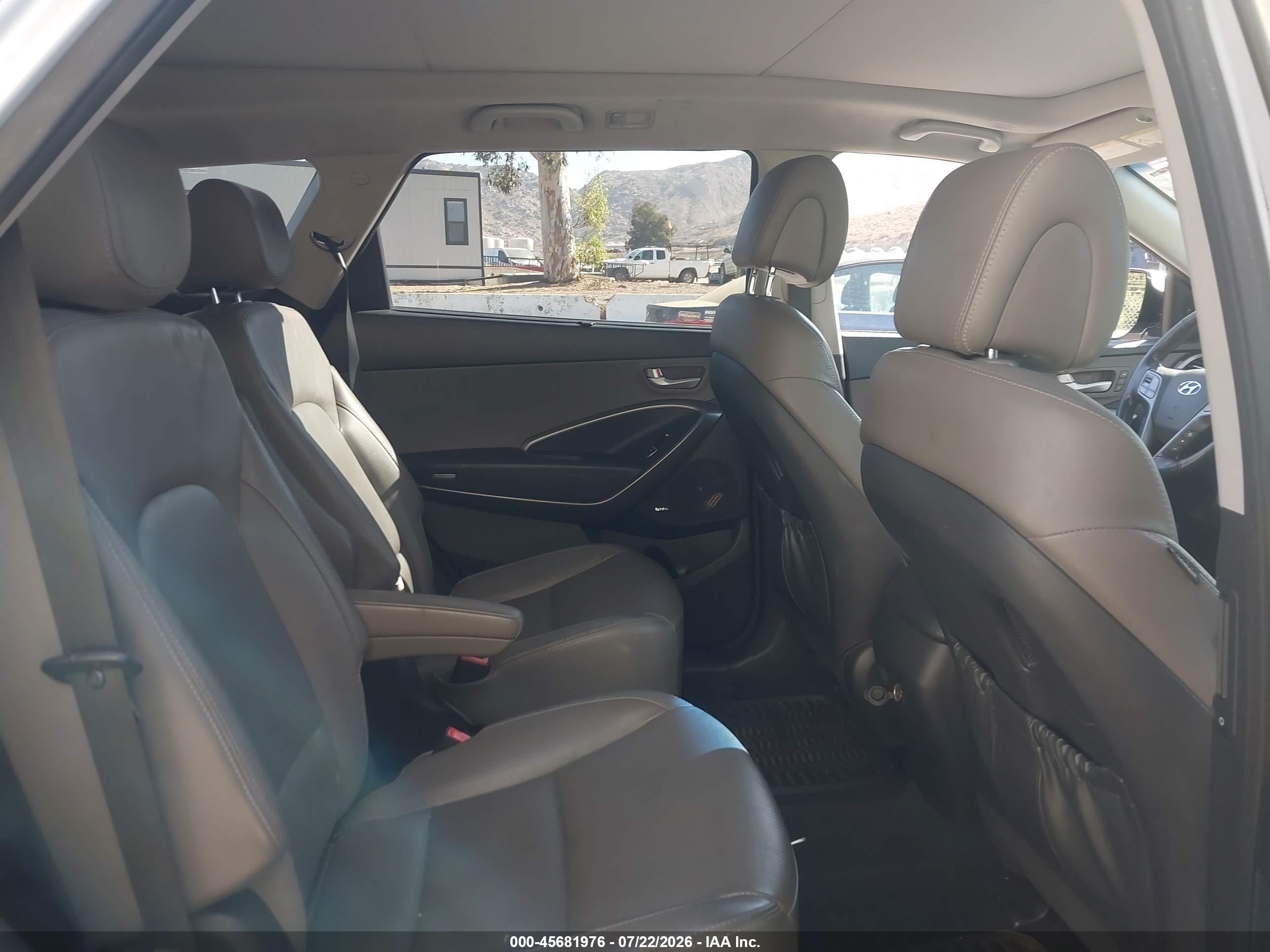 2015 Hyundai Santa Fe Limited Silver vin: KM8SR4HF4FU124235