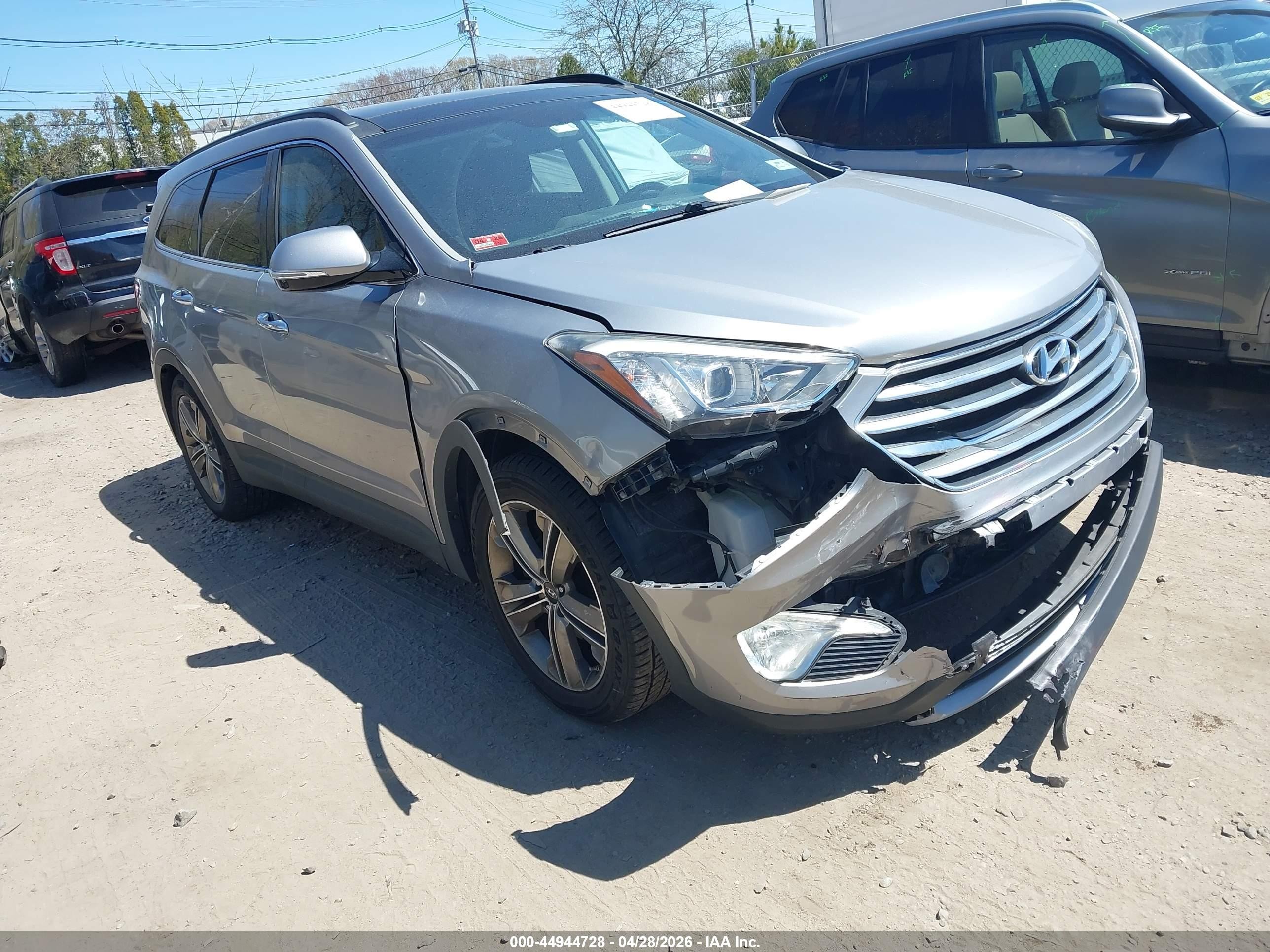2013 Hyundai Santa Fe Limited Silver vin: KM8SR4HF5DU001587