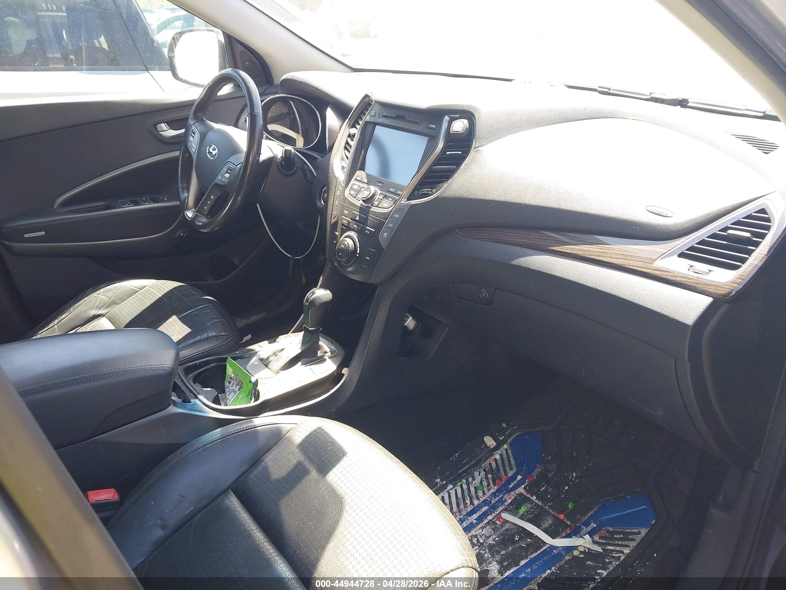 2013 Hyundai Santa Fe Limited Silver vin: KM8SR4HF5DU001587