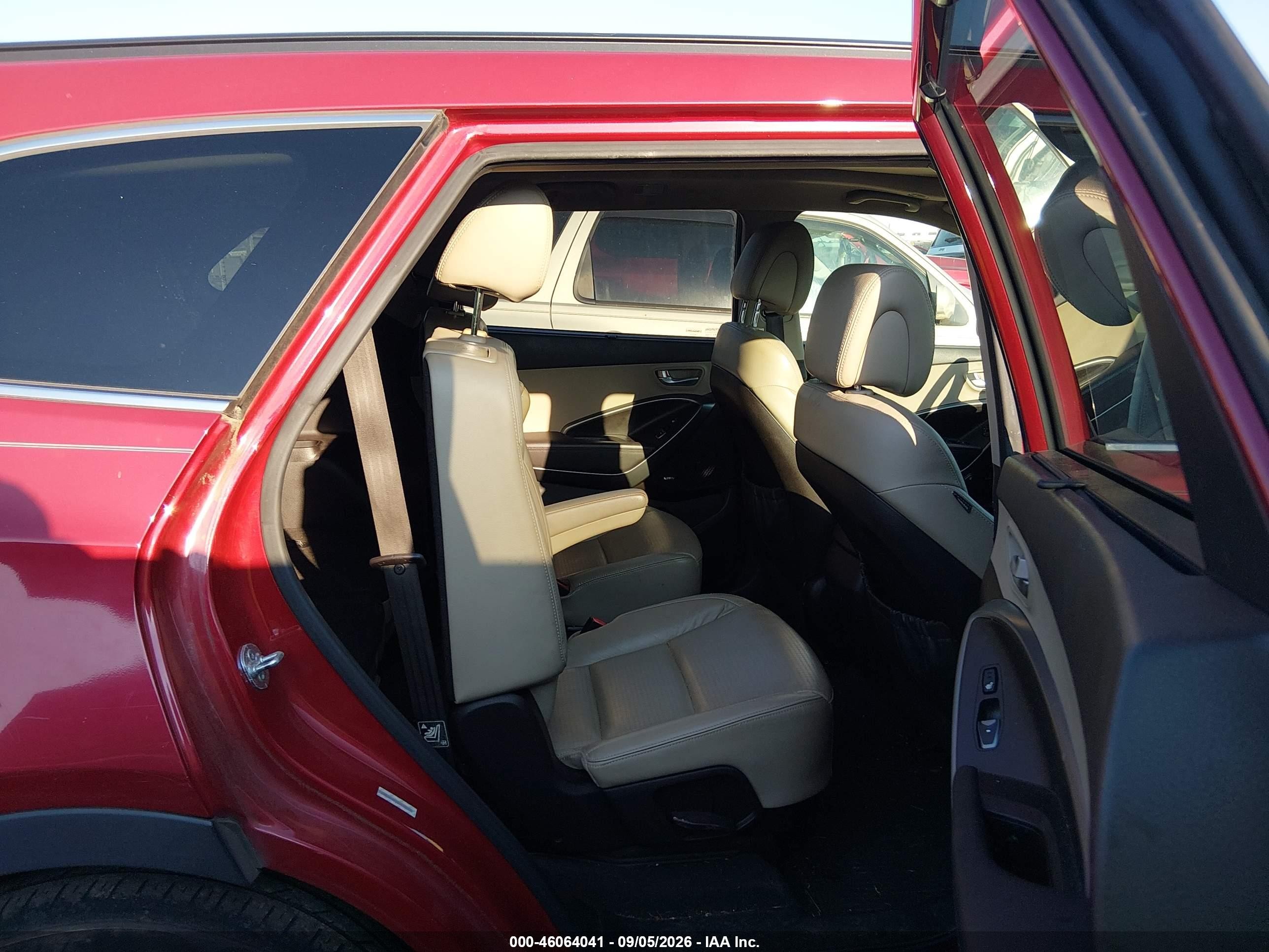 2013 Hyundai Santa Fe Limited Red vin: KM8SR4HF5DU013111