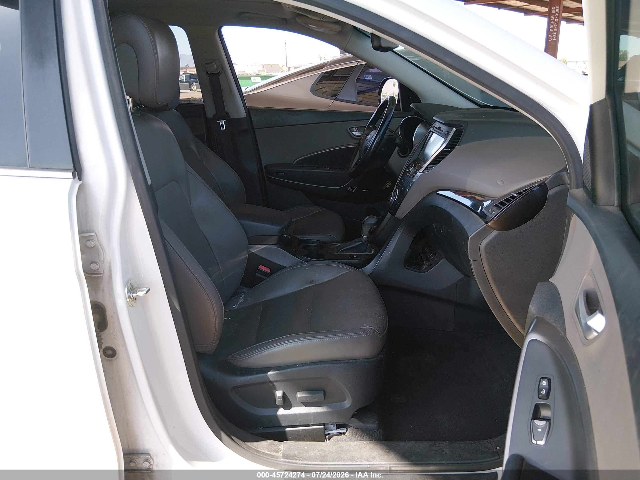 2014 Hyundai Santa Fe Limited White vin: KM8SR4HF5EU057319
