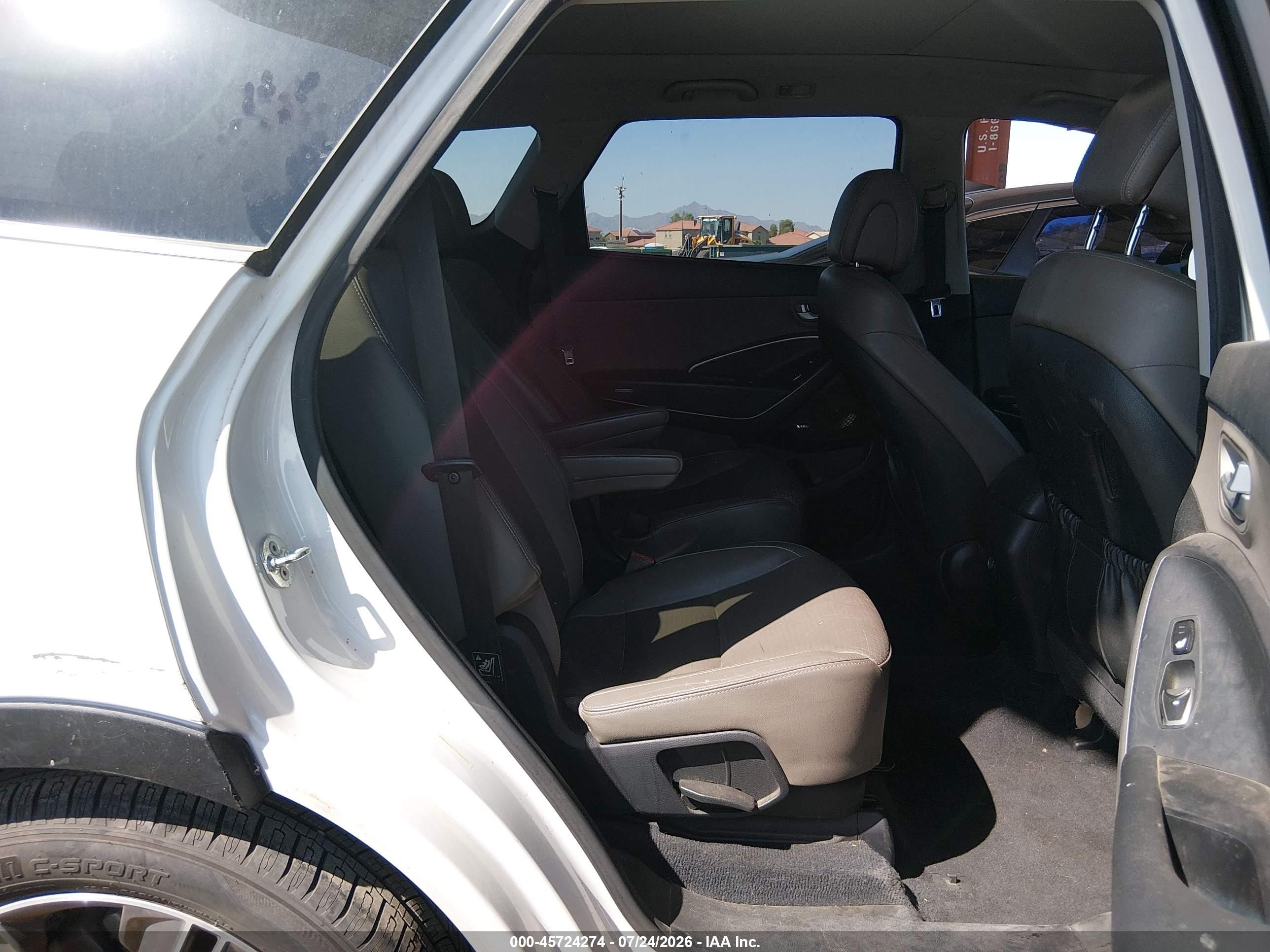 2014 Hyundai Santa Fe Limited White vin: KM8SR4HF5EU057319