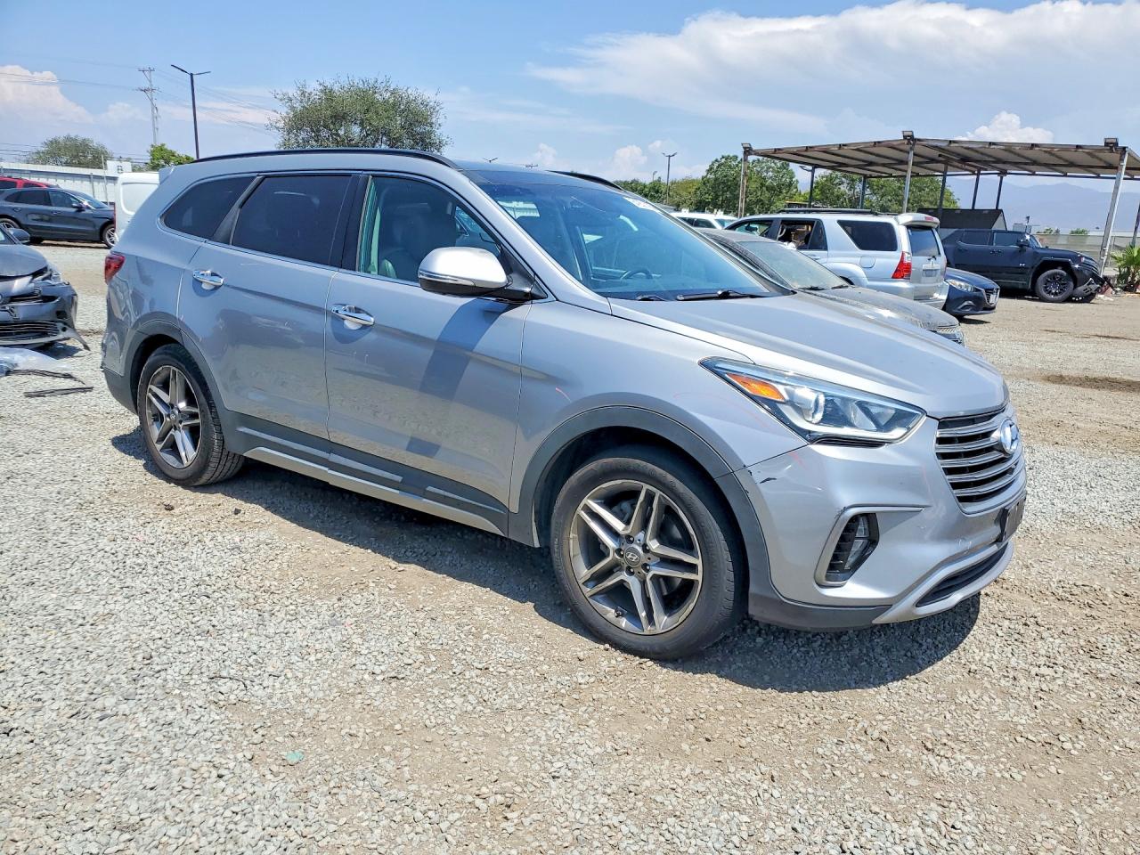 2017 Hyundai Santa Fe Limited Ultimate Silver vin: KM8SR4HF5HU178145