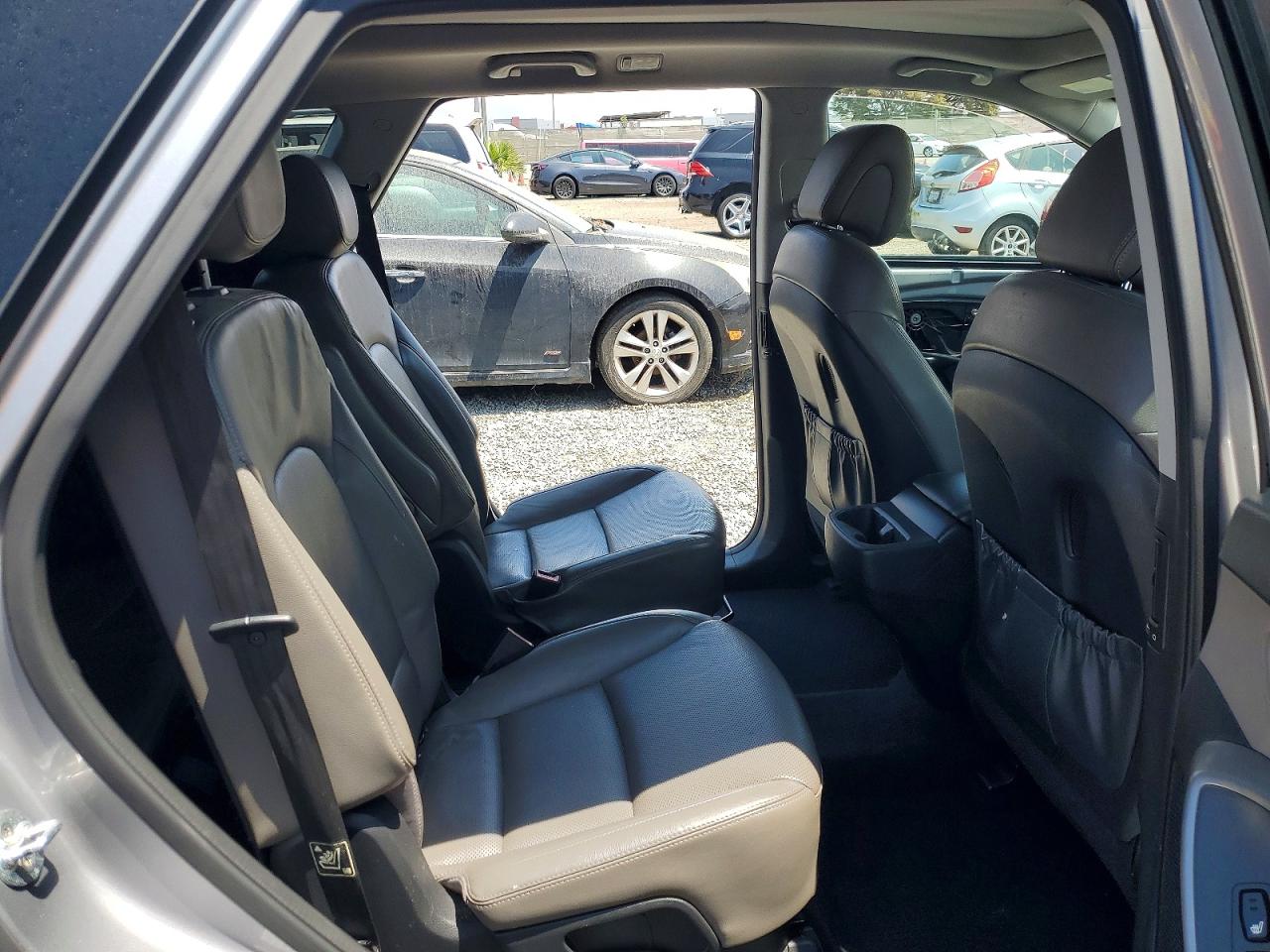 2017 Hyundai Santa Fe Limited Ultimate Silver vin: KM8SR4HF5HU178145