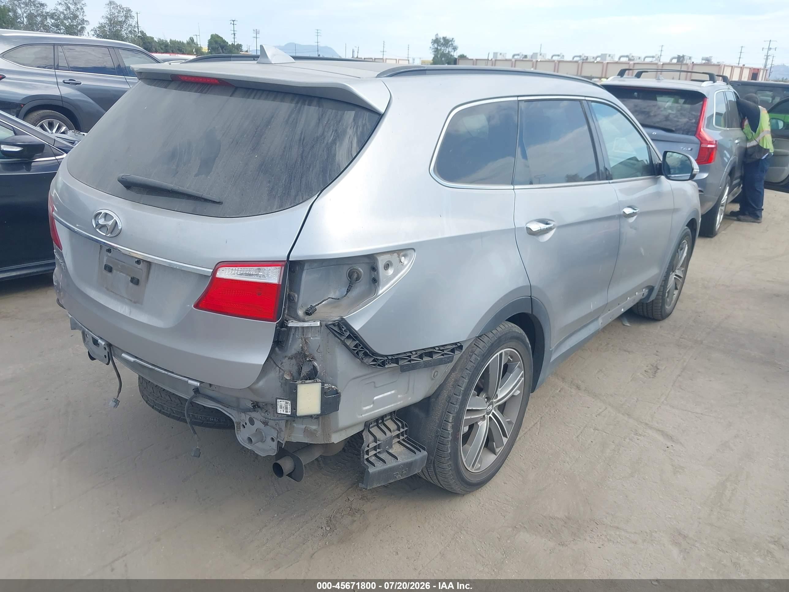 2014 Hyundai Santa Fe Gls Серебряный vin: KM8SR4HF6EU053828