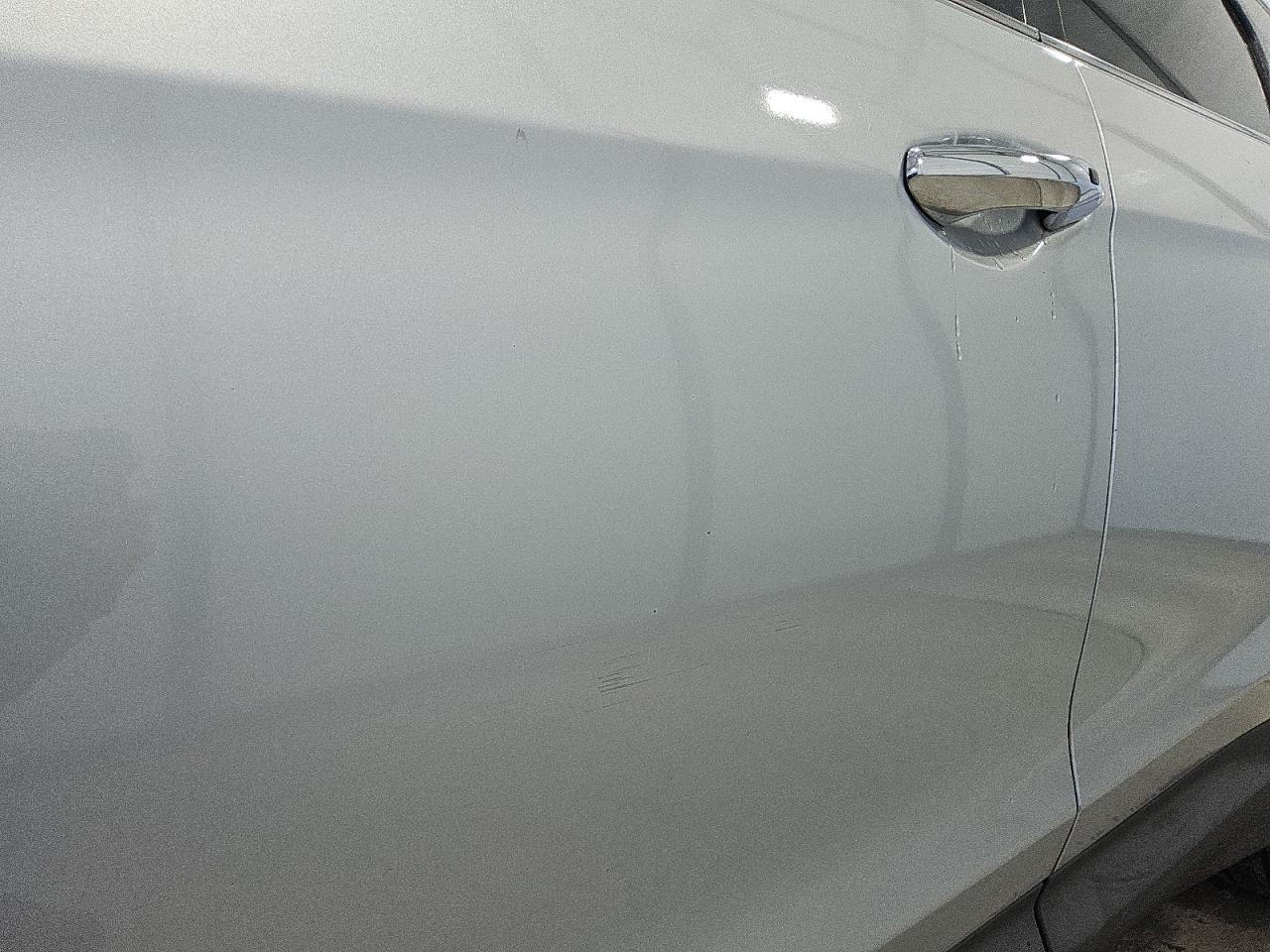 2014 Hyundai Santa Fe Gls Gray vin: KM8SR4HF6EU072668 Damage: Left Front Door, Heavy Scratch, 2 To 3 Inches