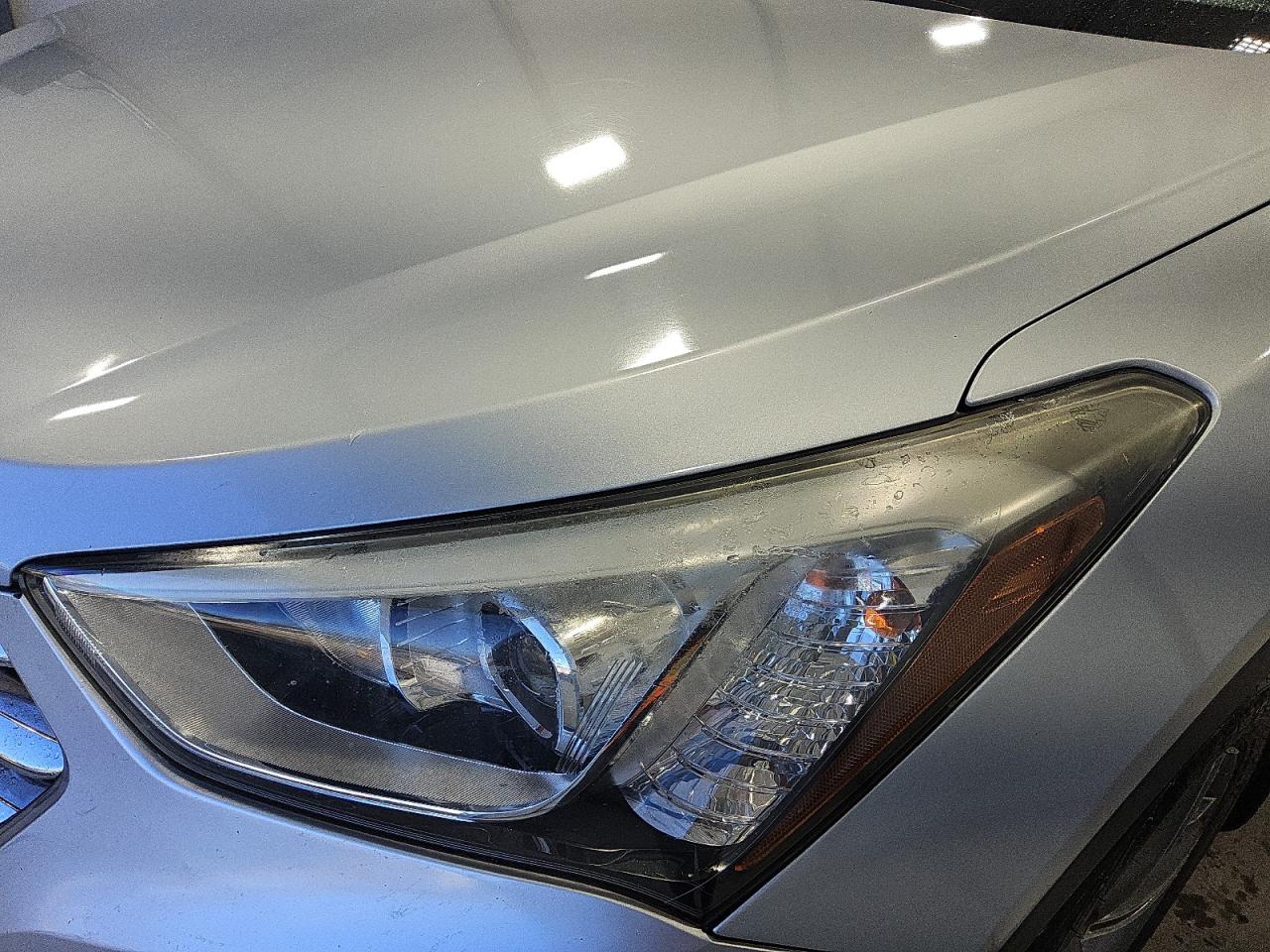 2014 Hyundai Santa Fe Gls Gray vin: KM8SR4HF6EU072668 Damage: Left Headlight Housing, Scuffed, 6 To 7 Inches