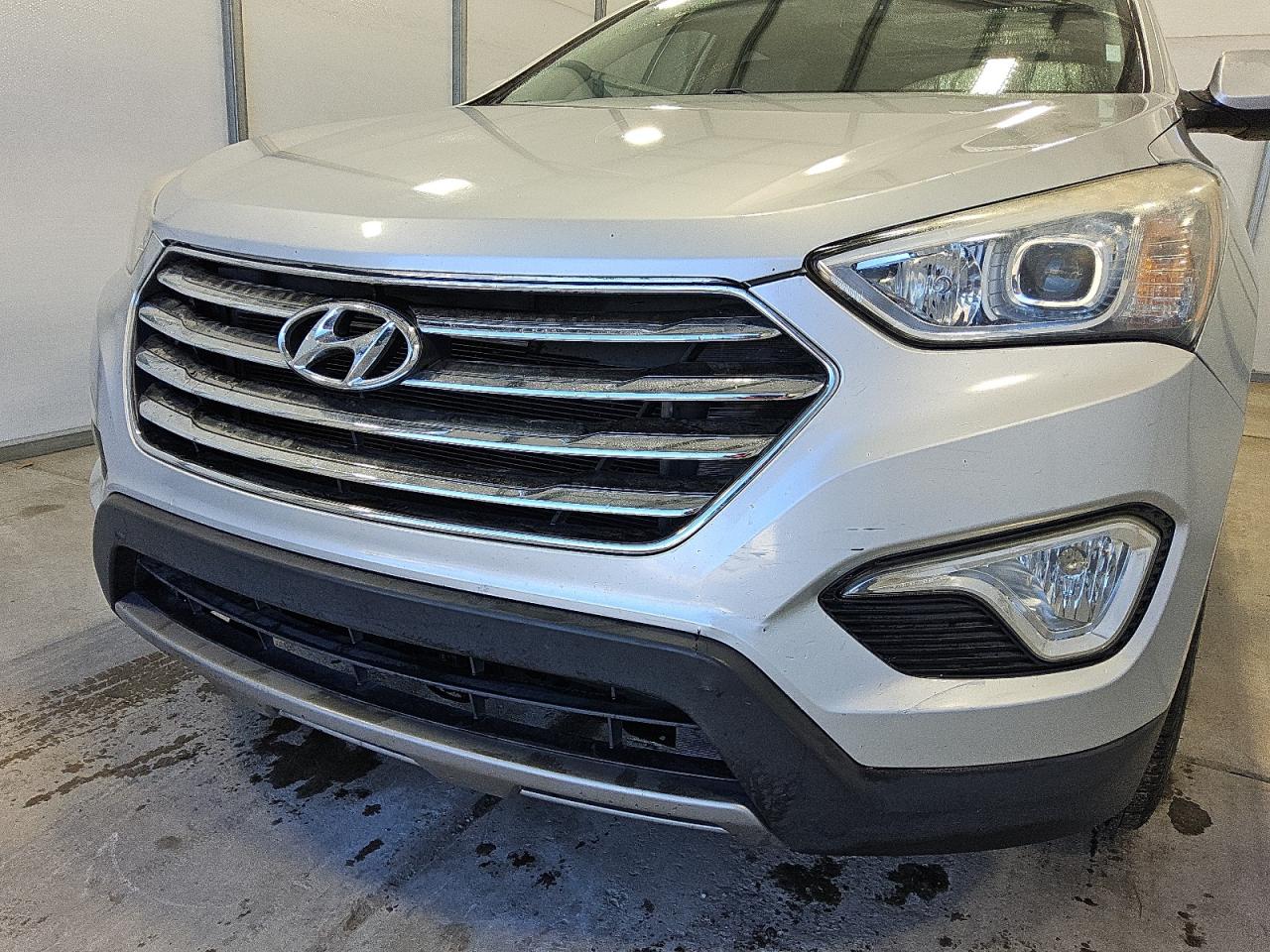 2014 Hyundai Santa Fe Gls Gray vin: KM8SR4HF6EU072668 Damage: Front Bumper, Multiple Scratches Heavy, 2