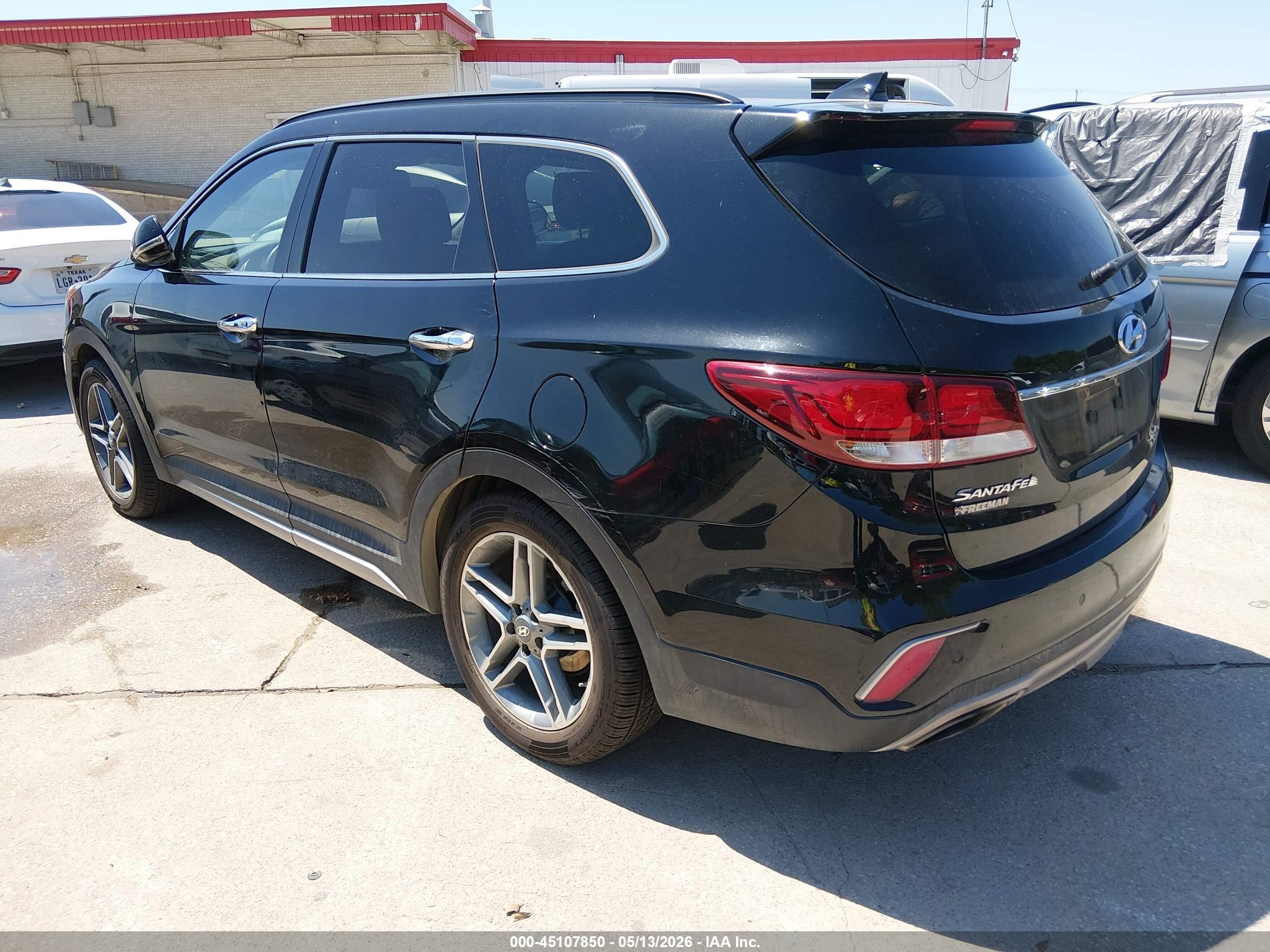 2017 Hyundai Santa Fe Limited Ultimate Black vin: KM8SR4HF7HU175523