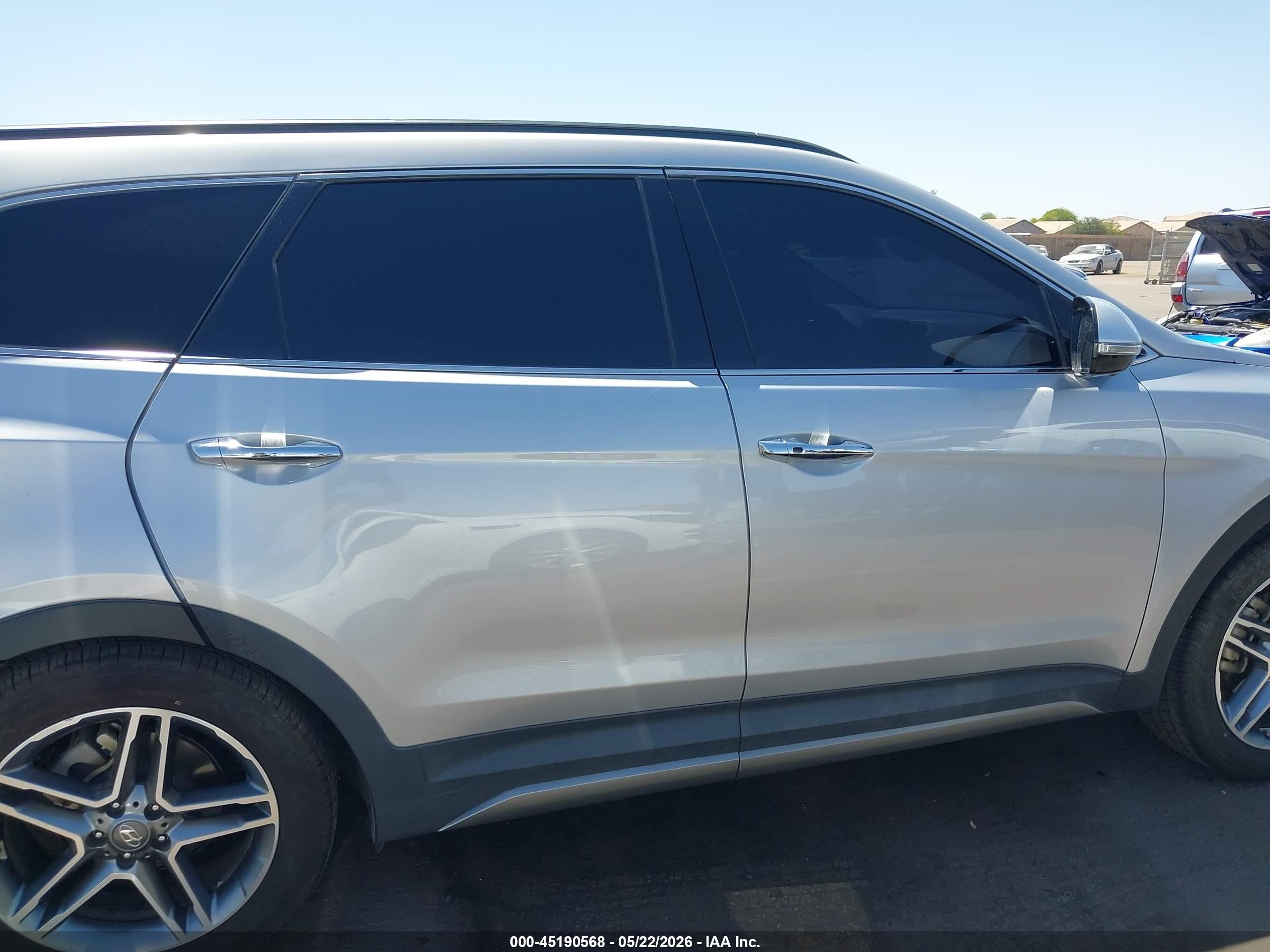 2017 Hyundai Santa Fe Limited Ultimate Silver vin: KM8SR4HF7HU211601