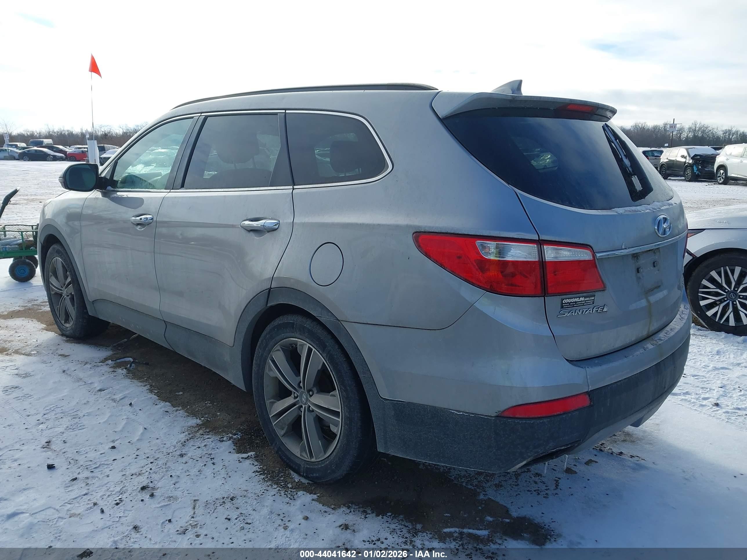 2013 Hyundai Santa Fe Limited Silver vin: KM8SR4HF8DU002152