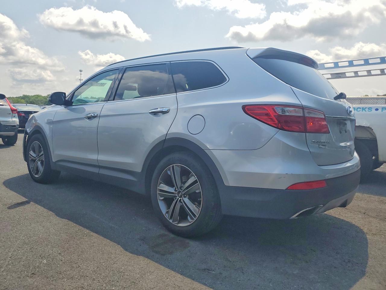 2013 Hyundai Santa Fe Limited Silver vin: KM8SR4HF8DU018125