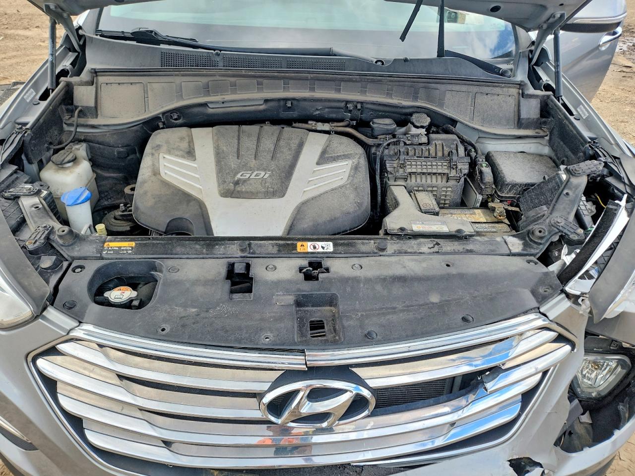 2015 Hyundai Santa Fe Gls Silver vin: KM8SR4HF8FU105929