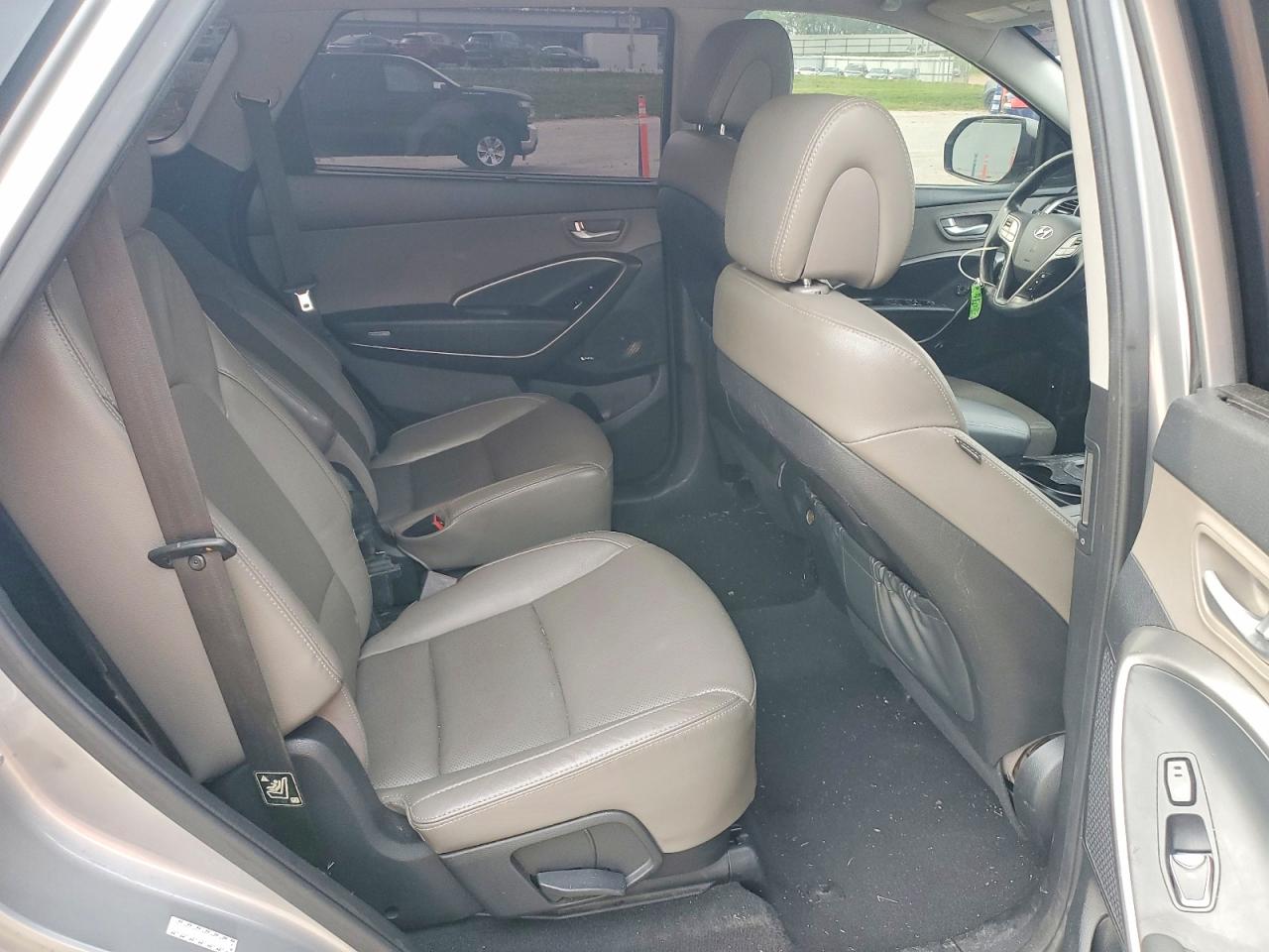 2015 Hyundai Santa Fe Silver vin: KM8SR4HF8FU111102
