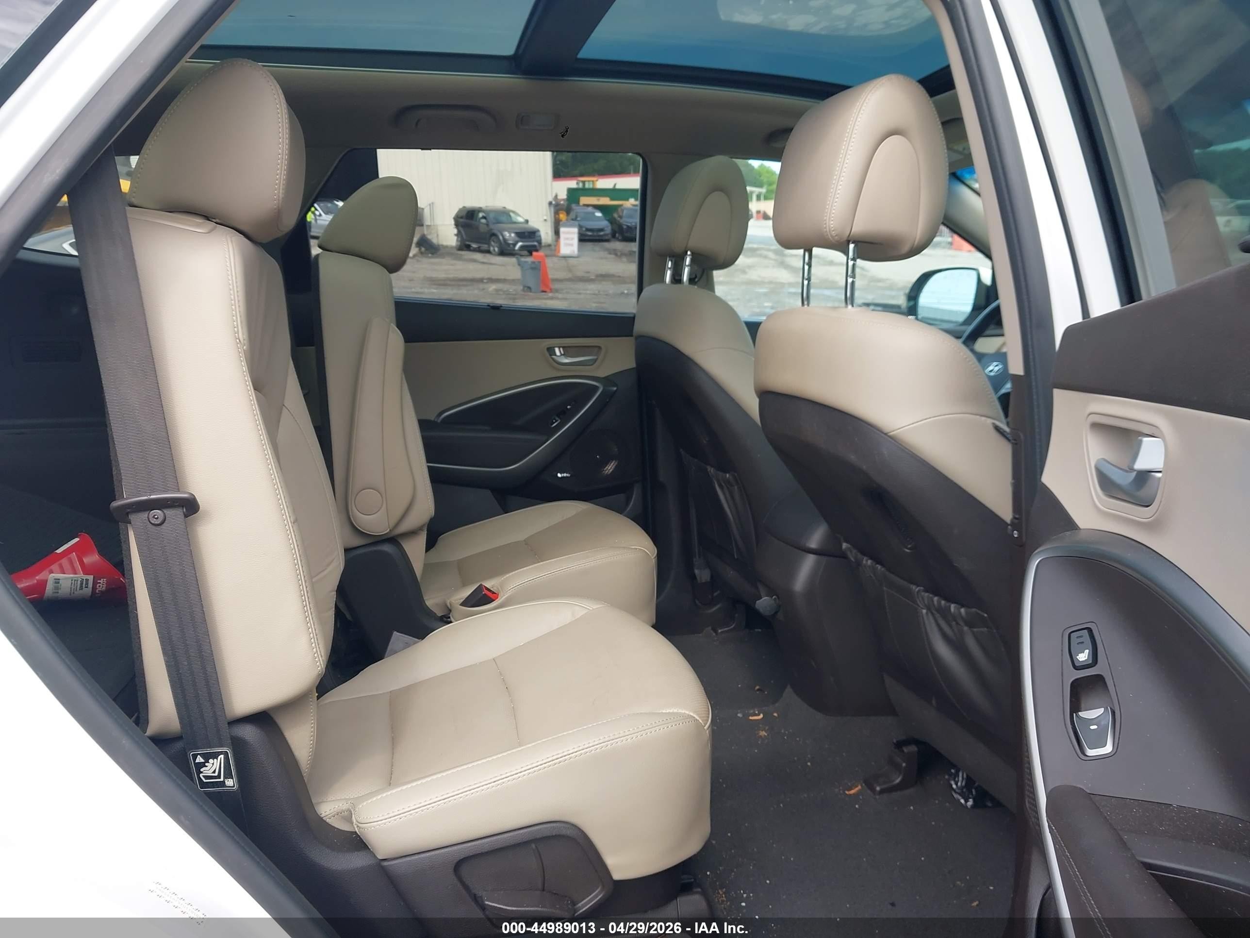 2015 Hyundai Santa Fe Limited White vin: KM8SR4HF9FU110105