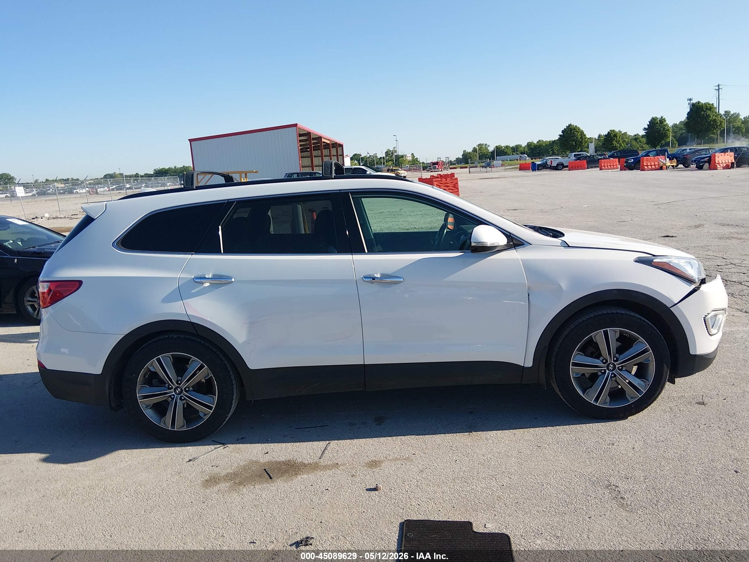 2015 Hyundai Santa Fe Limited White vin: KM8SR4HF9FU126840