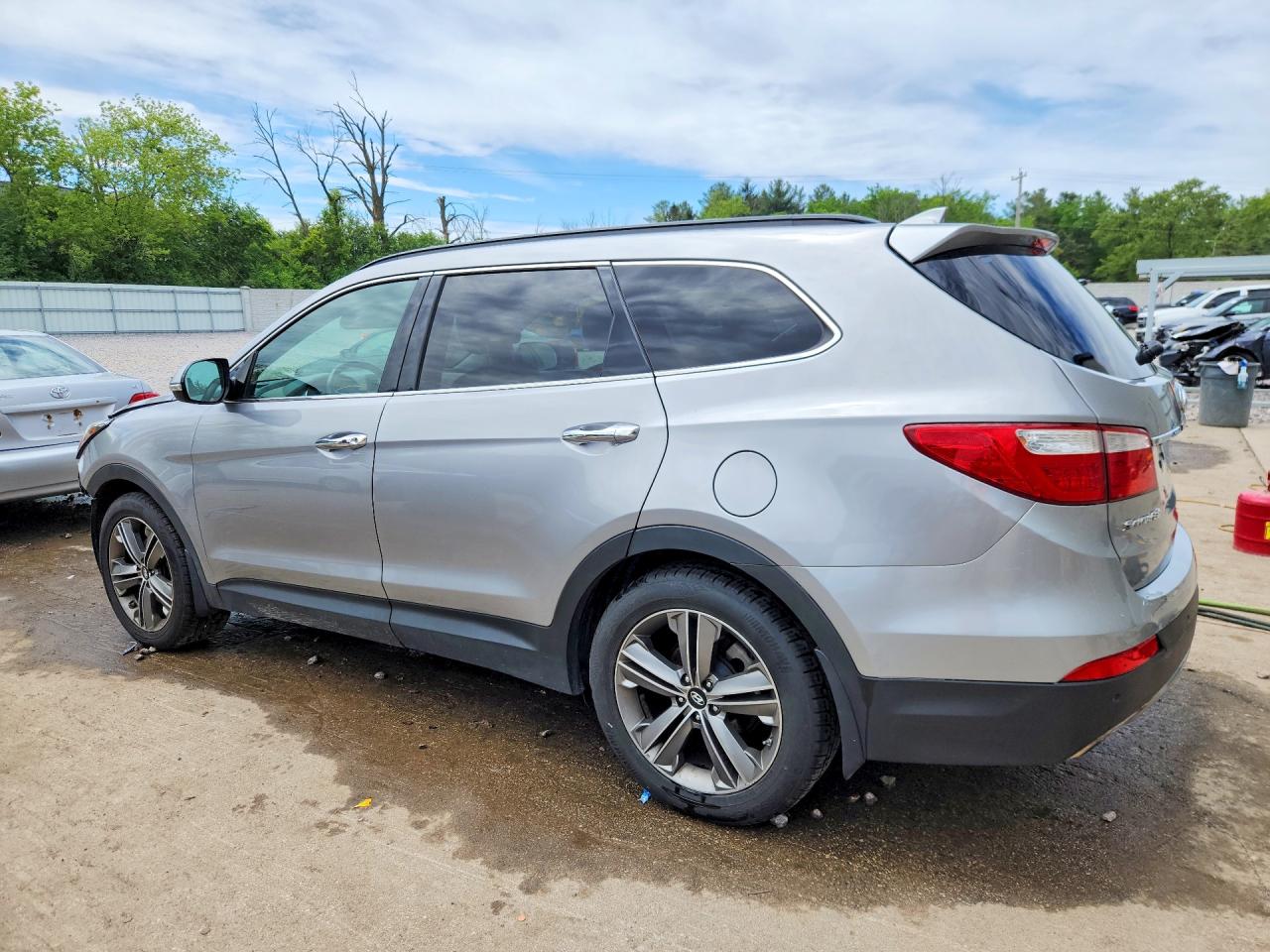 2015 Hyundai Santa Fe Limited Silver vin: KM8SR4HFXFU095274