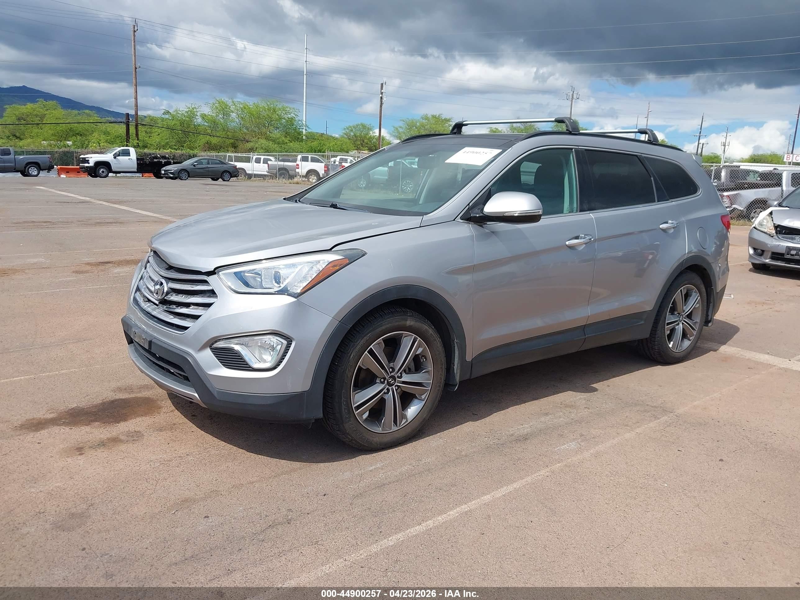 2015 Hyundai Santa Fe Limited Silver vin: KM8SR4HFXFU096733