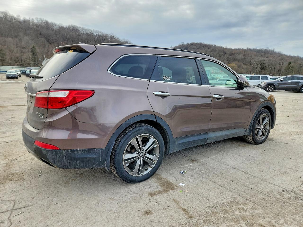 2013 Hyundai Santa Fe Limited Brown vin: KM8SRDHF0DU012481