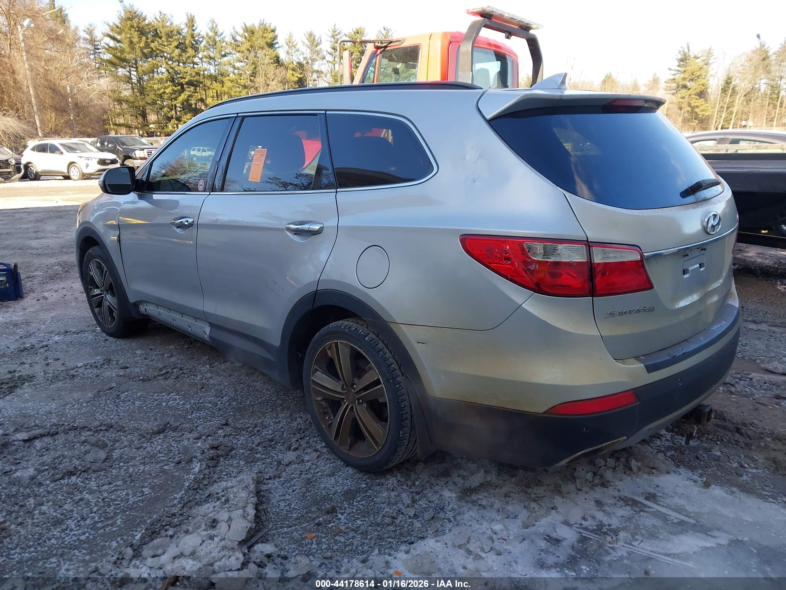 2014 Hyundai Santa Fe Gls Silver vin: KM8SRDHF0EU078837