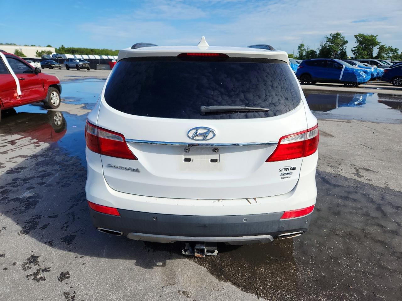 2014 Hyundai Santa Fe Gls White vin: KM8SRDHF0EU081754