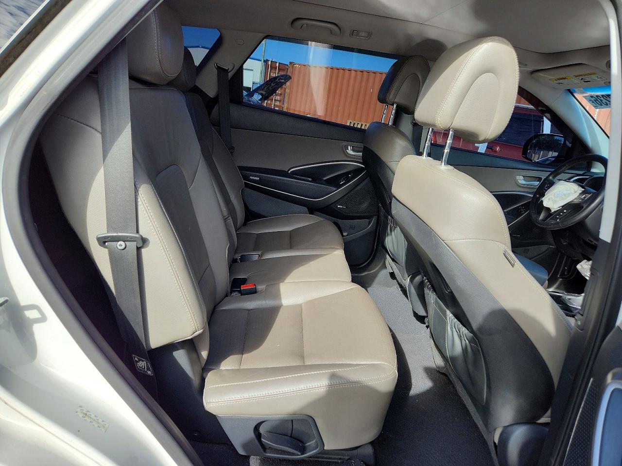 2014 Hyundai Santa Fe Gls White vin: KM8SRDHF0EU081754