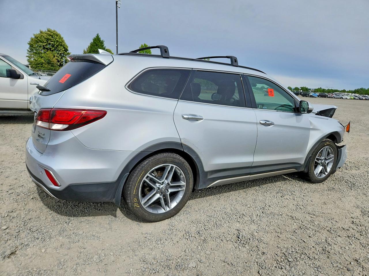 2017 Hyundai Santa Fe Limited Ultimate Silver vin: KM8SRDHF0HU216624