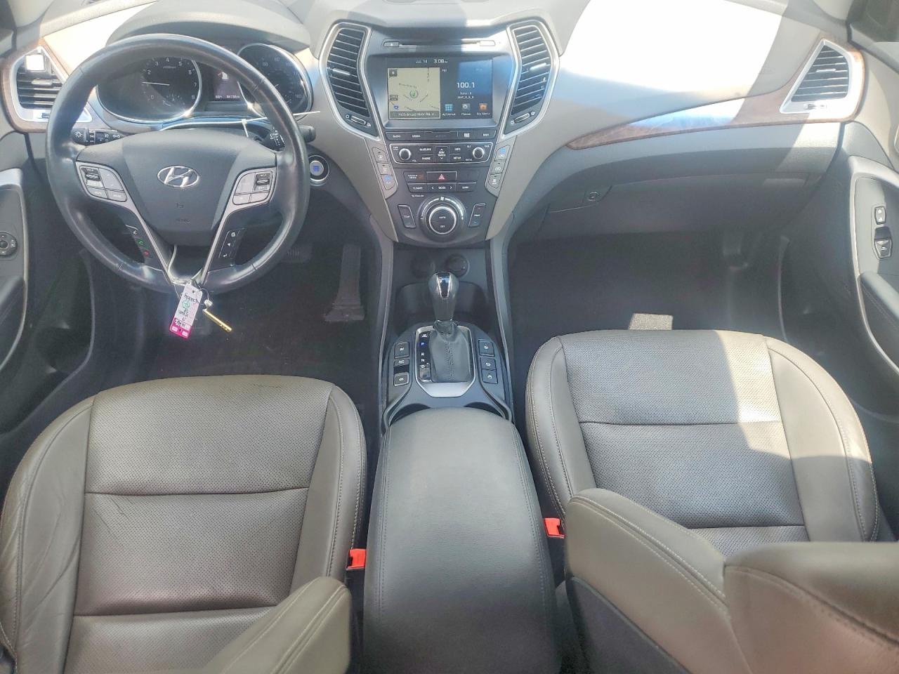 2017 Hyundai Santa Fe Se Ultimate Silver vin: KM8SRDHF0HU222908