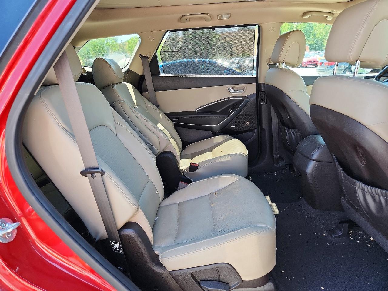2014 Hyundai Santa Fe Limited Red vin: KM8SRDHF1EU052778