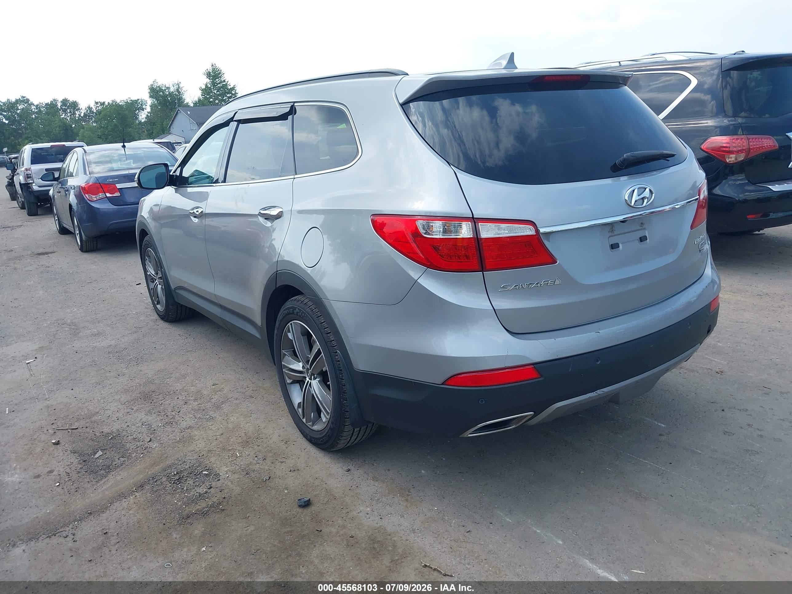 2014 Hyundai Santa Fe Limited Silver vin: KM8SRDHF2EU081321