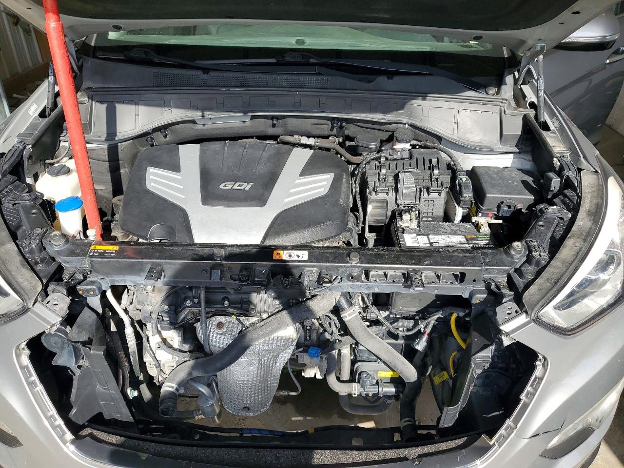 2015 Hyundai Santa Fe Limited Серебряный vin: KM8SRDHF2FU125447