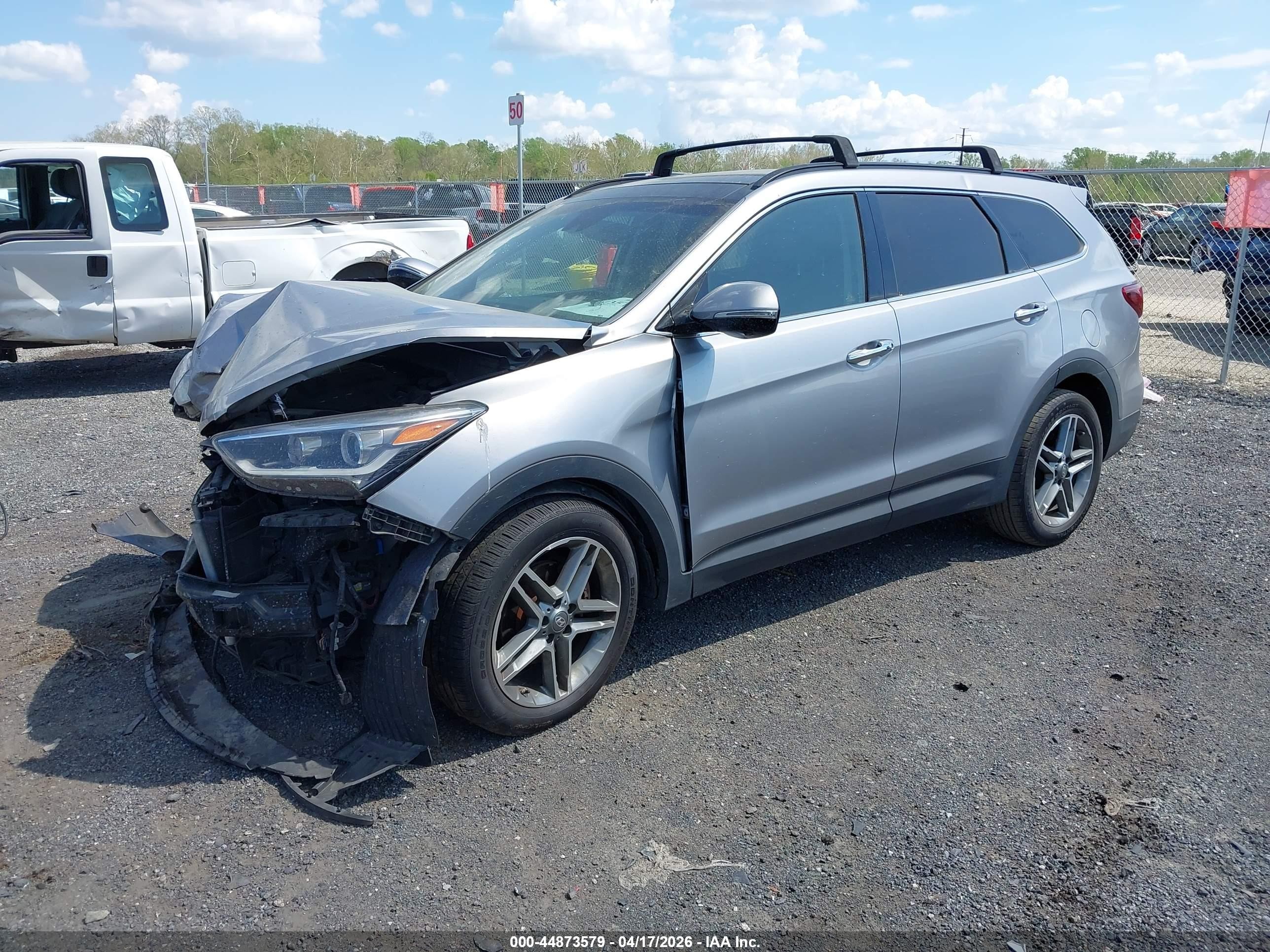 2017 Hyundai Santa Fe Se Ultimate Серый vin: KM8SRDHF2HU230069