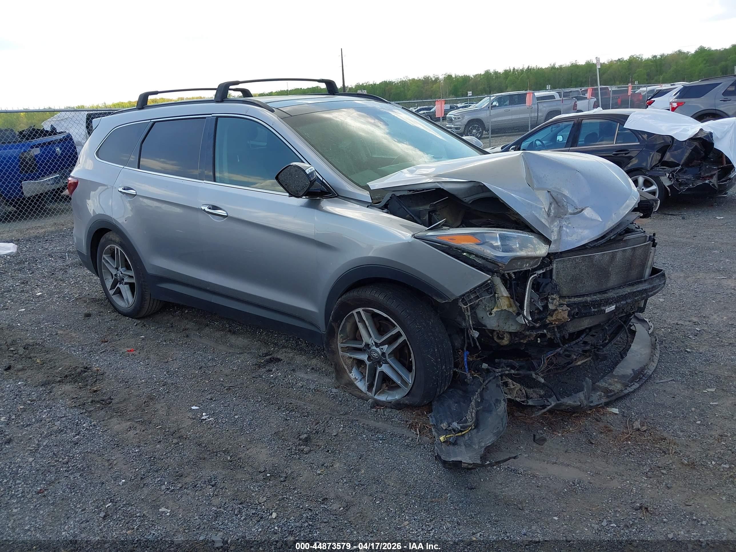2017 Hyundai Santa Fe Se Ultimate Серый vin: KM8SRDHF2HU230069